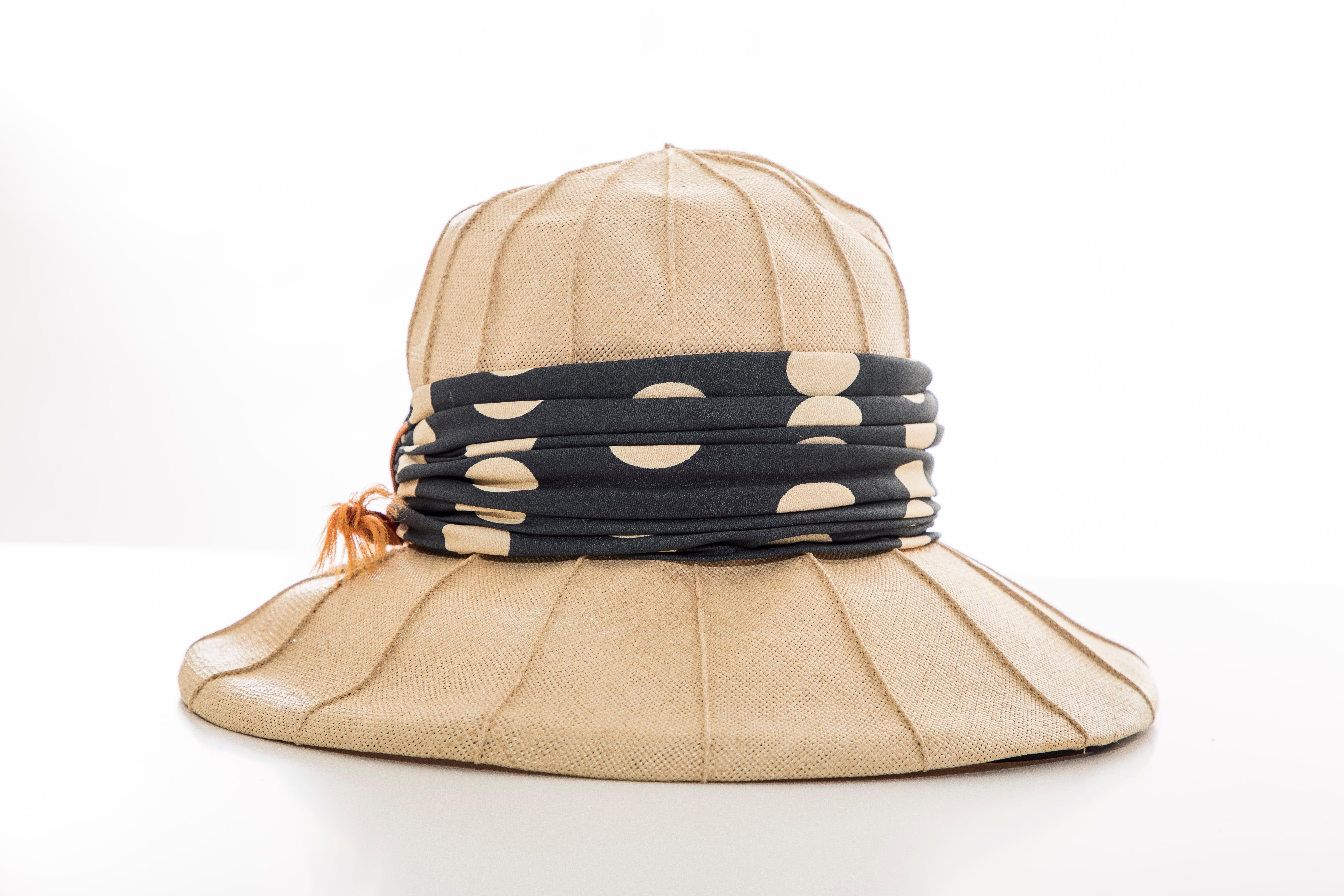 Christian Dior Chapeaux Raffia Navy Silk Cream Polka Dots Band, Circa: 1960's In Good Condition In Cincinnati, OH