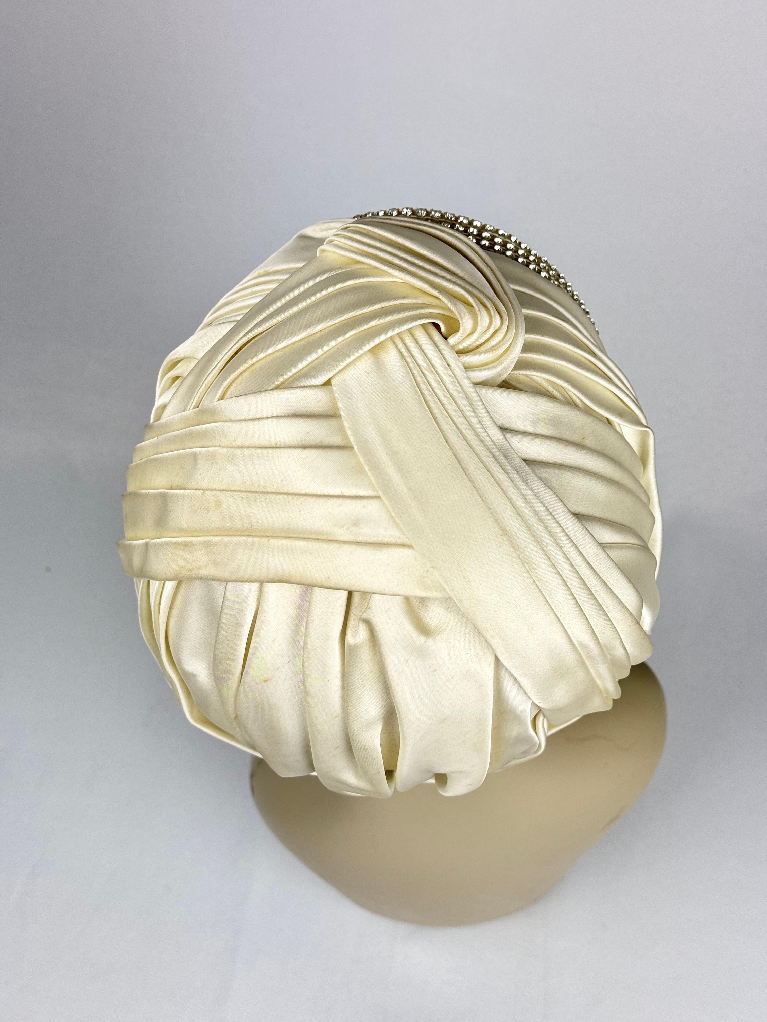 Christian Dior Chapeaux Silk Turbin With Rhinestone Accents For Sale 5