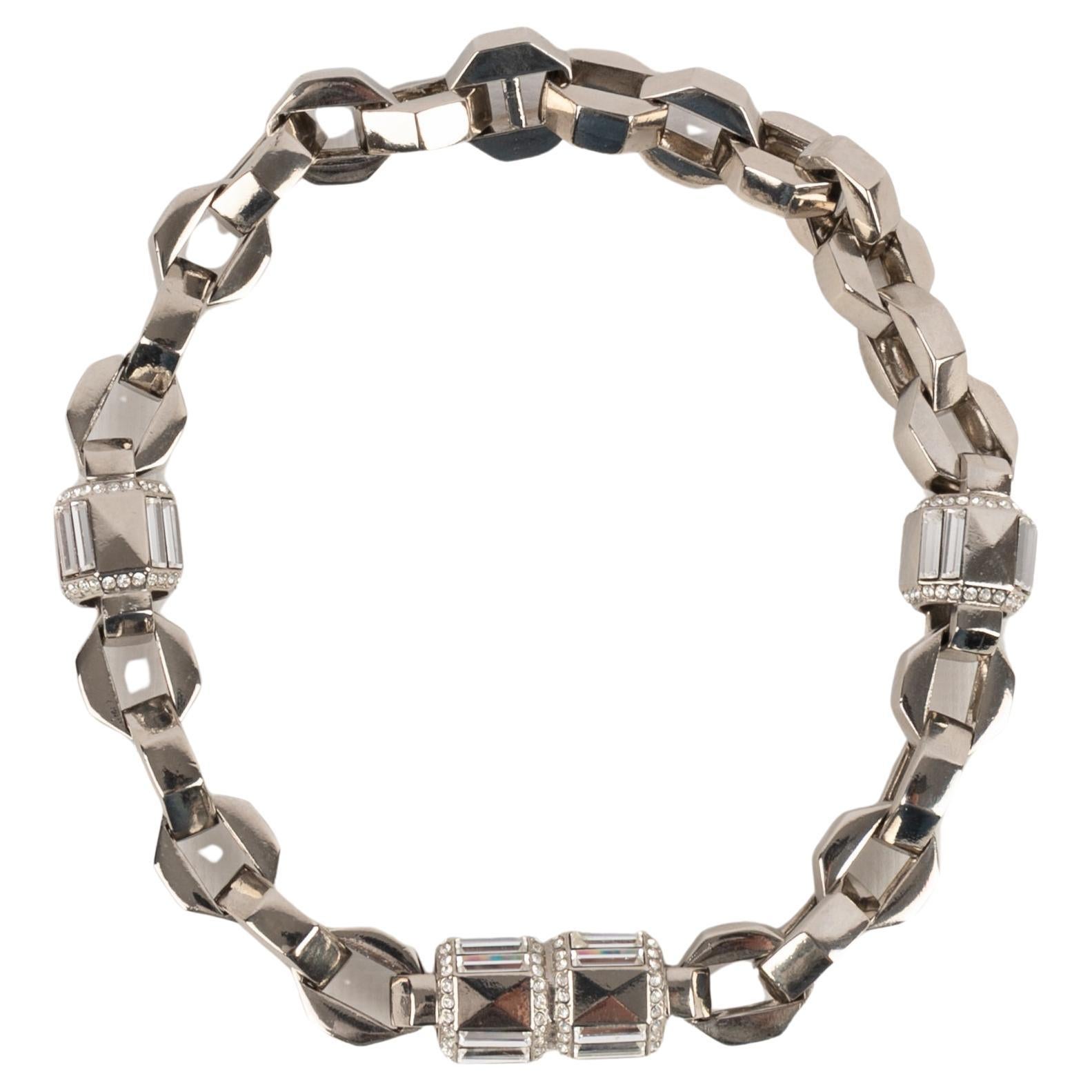 Christian Dior choker necklace