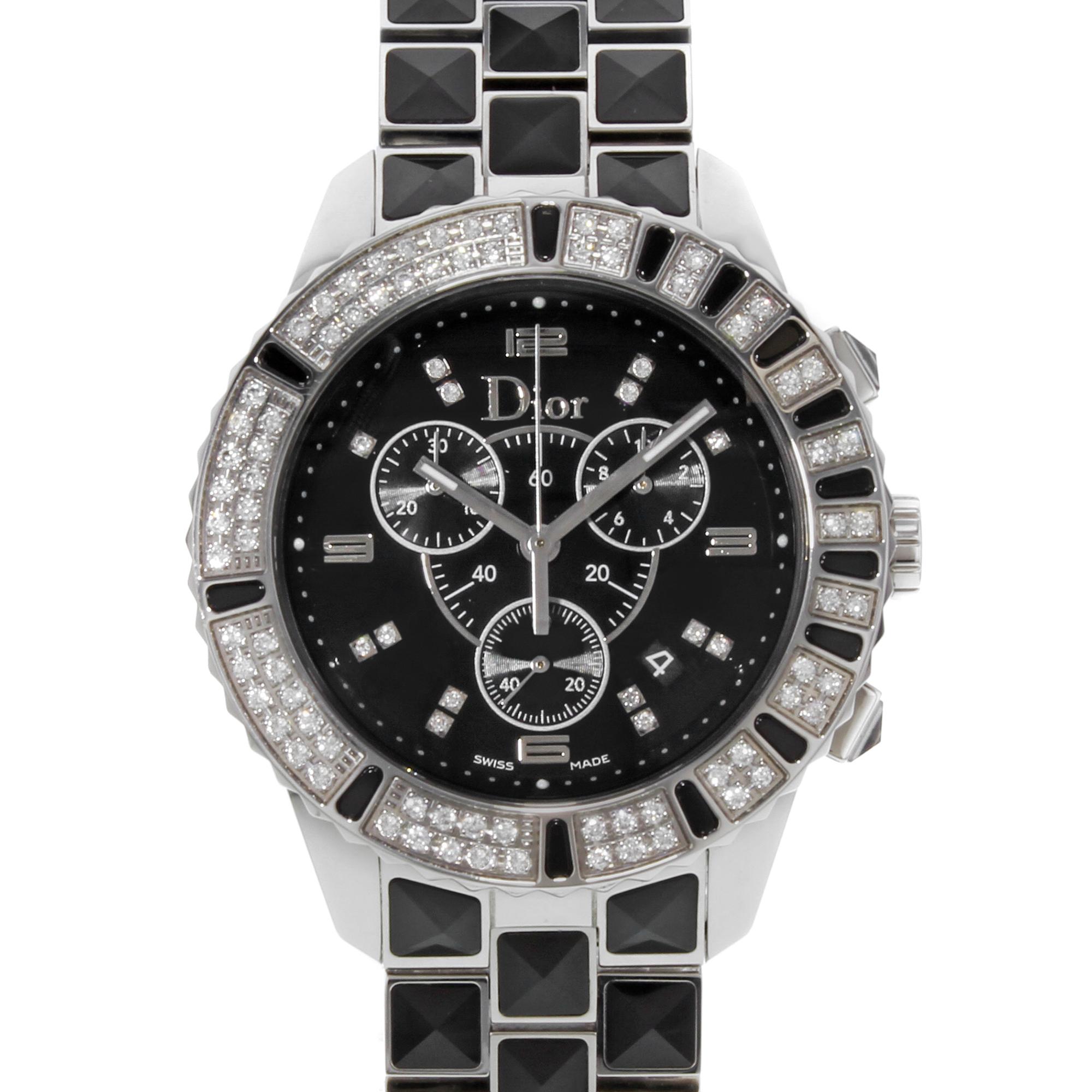 This display model Christian Dior Christal CD11431CM001 is a beautiful Unisex timepiece that is powered by a quartz movement which is cased in a stainless steel case. It has a round shape face, chronograph, date, diamonds, small seconds subdial