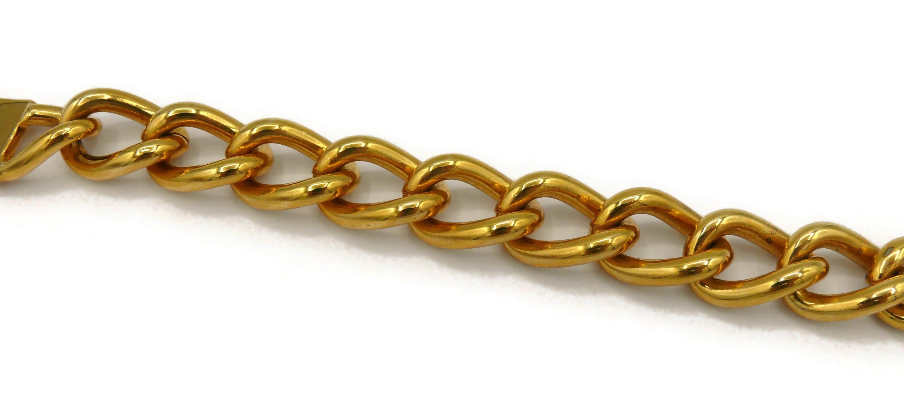 CHRISTIAN DIOR Collana con etichetta in oro e spigoli in vendita 8