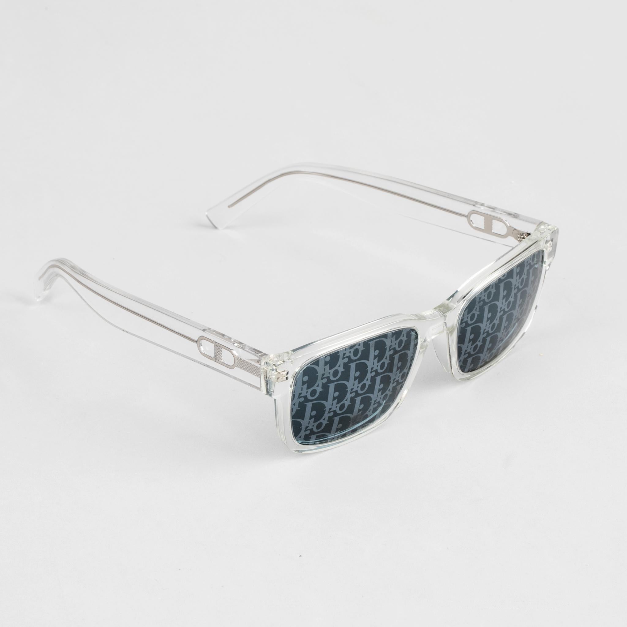 Christian Dior Klare, schräge Sonnenbrille im Zustand „Hervorragend“ im Angebot in Sydney, New South Wales
