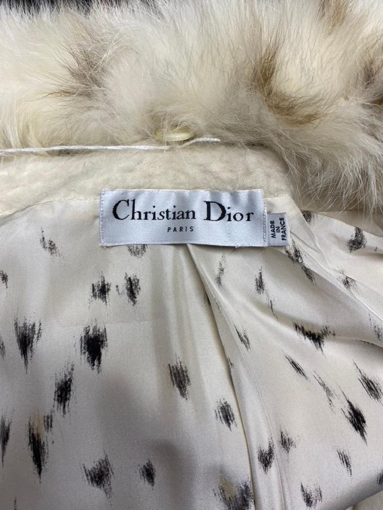 Christian Dior Coat with Removable Collar in Fur For Sale 8
