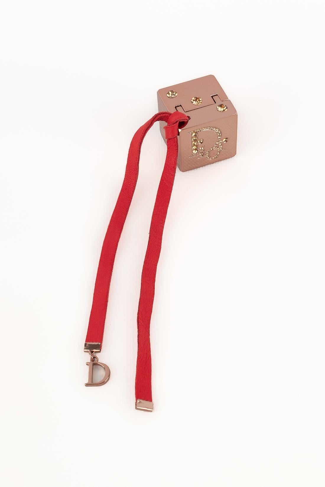 Christian Dior Coppery Metal Beauty Bag Jewelry In Excellent Condition For Sale In SAINT-OUEN-SUR-SEINE, FR