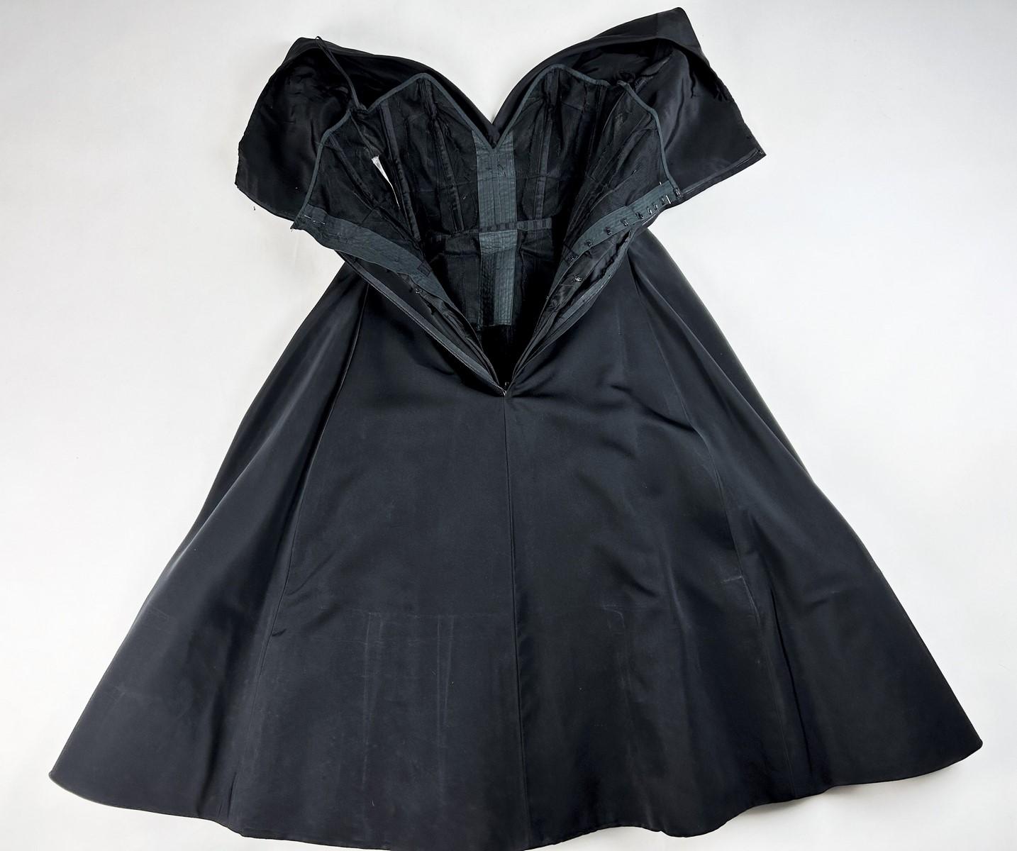 Christian Dior Couture black silk faille dress Named Sourire - AW 1956-1957 6