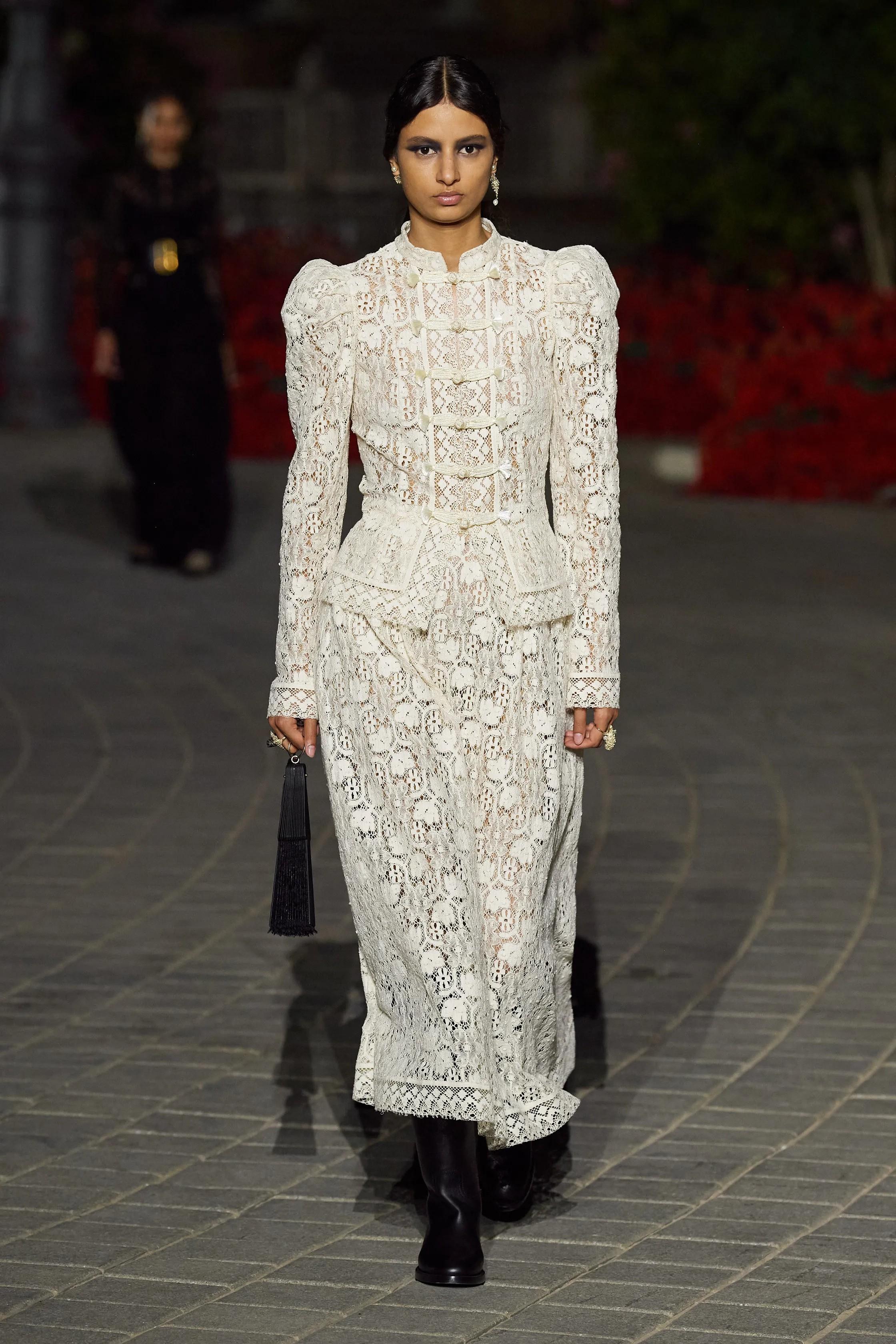 CHRISTIAN DIOR Gonna MIDI in cotone crema 2023 in pizzo floreale 36 XS in vendita 2