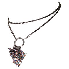 Collier pendentif Christian Dior avec breloques en cristal et chaîne en argent