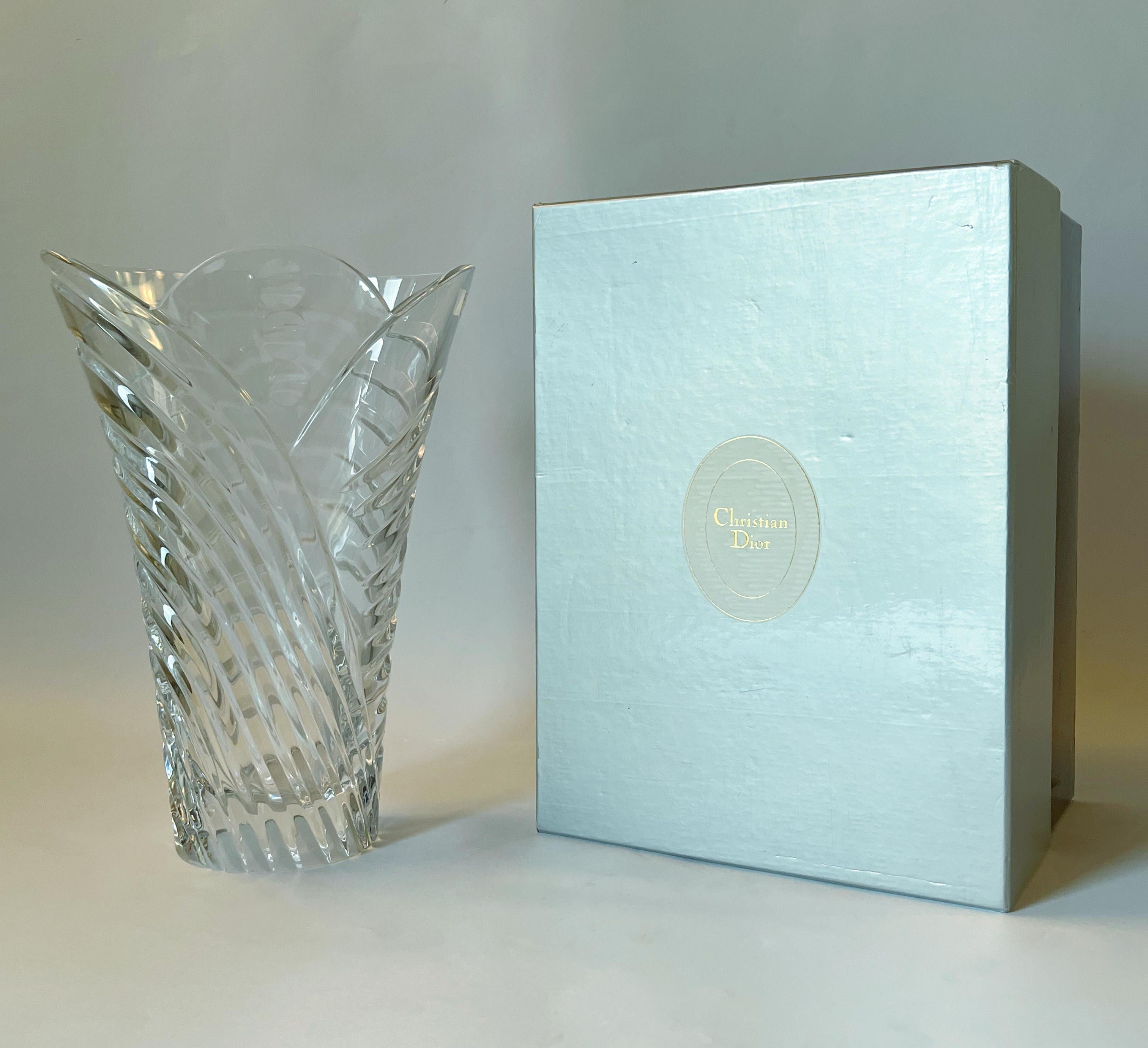 Francese Vaso di cristallo Christian Dior in vendita