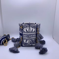 Christian Dior D-Bubble Blue Toile de Jouy Canvas Bucket Bag Tassels Italy Auth