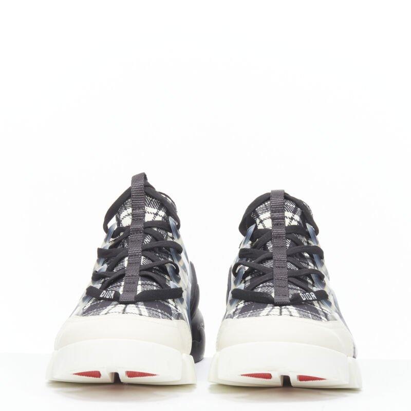 Gris CHRISTIAN DIOR D Connect noir blanc à carreaux chunky sole sneaker EU38 US8 en vente