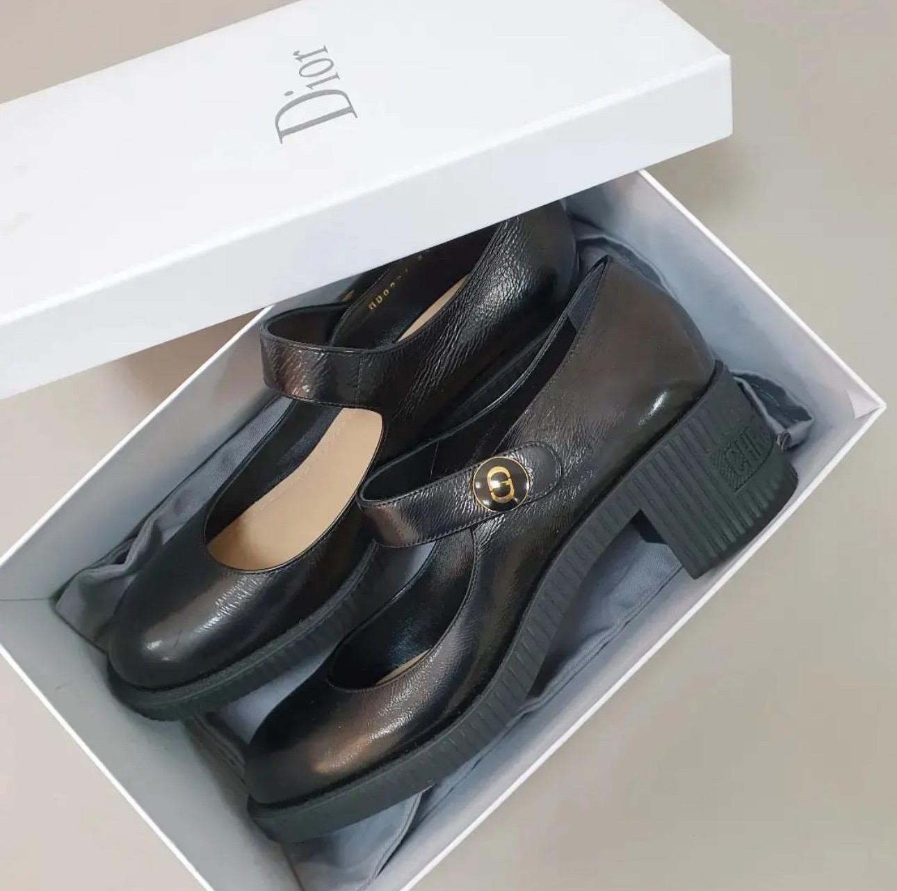 Christian Dior D-Doll Black Shiny Leather Pump In New Condition For Sale In Krakow, PL