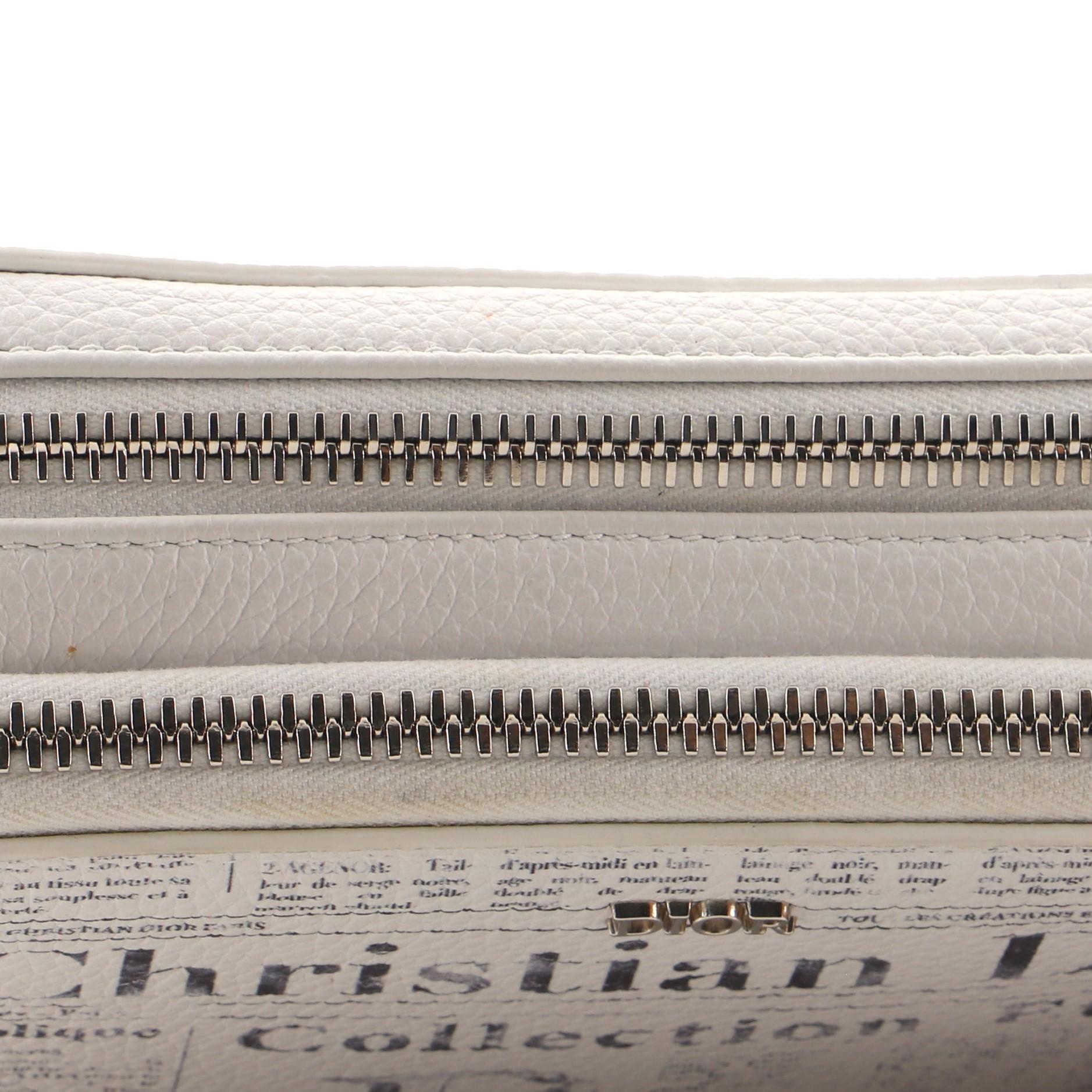 Christian Dior Daniel Arsham Double Zip Crossbody Pouch Newspaper Print L In Good Condition In NY, NY