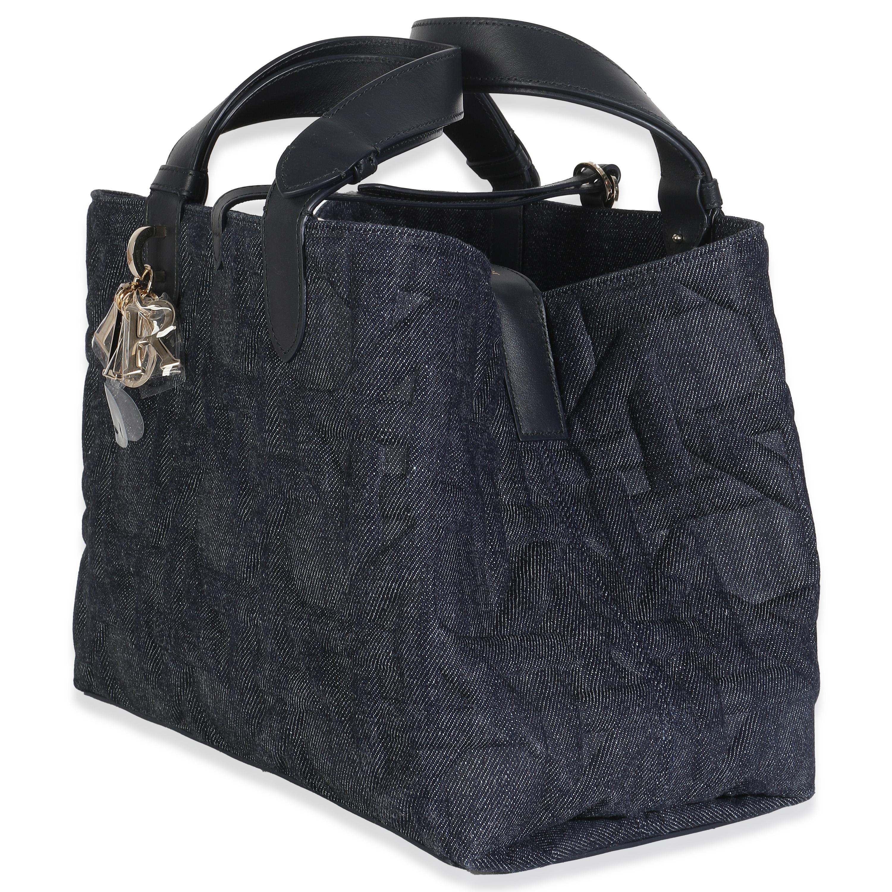 Noir Christian Dior Denim bleu foncé Cannage Medium Toujours en vente