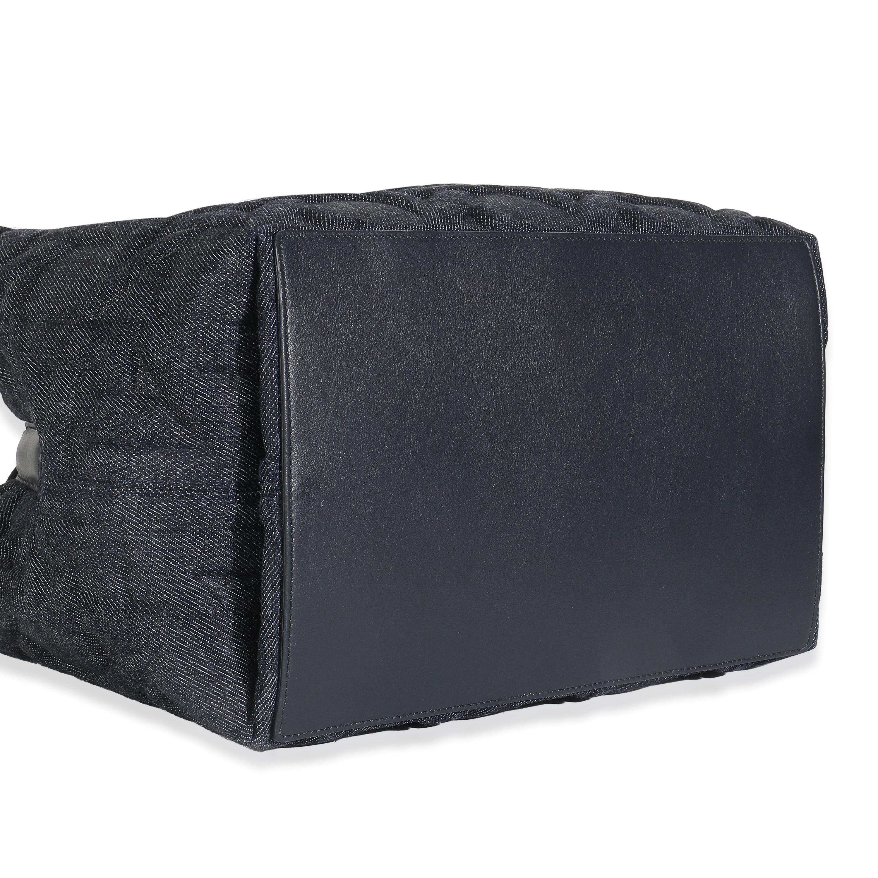 Christian Dior Denim bleu foncé Cannage Medium Toujours Pour femmes en vente