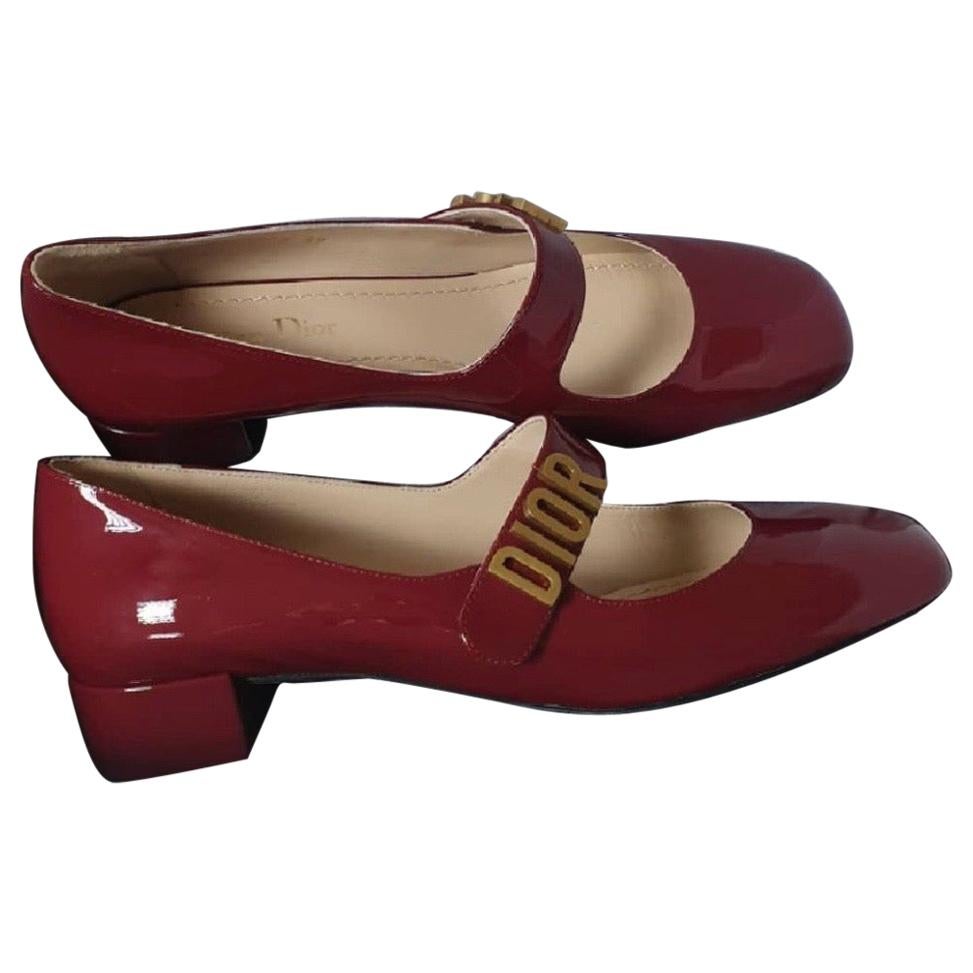 Christian Dior Dark Red Patent Leather Pumps For Sale at 1stDibs