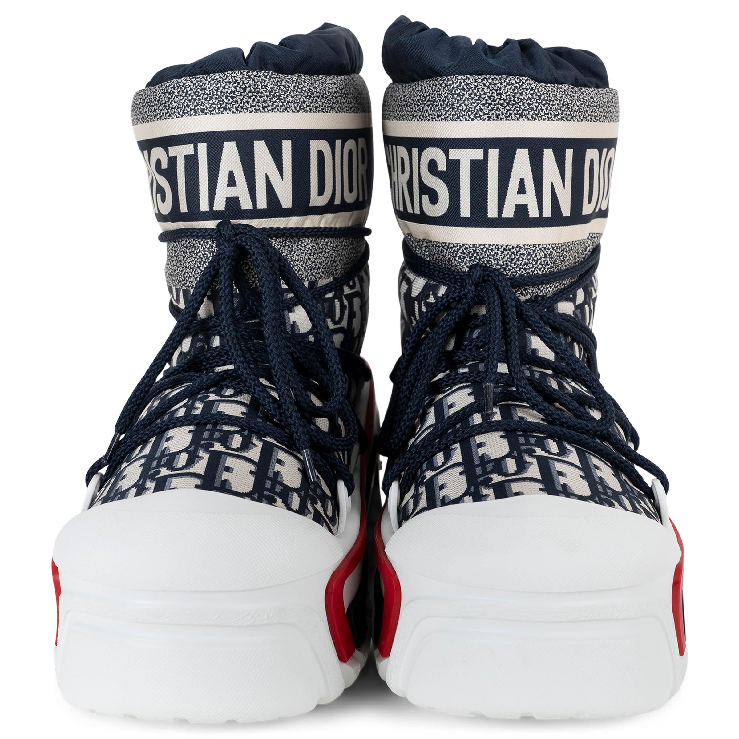 navy blue dior oblique canvas with gray rubber sole