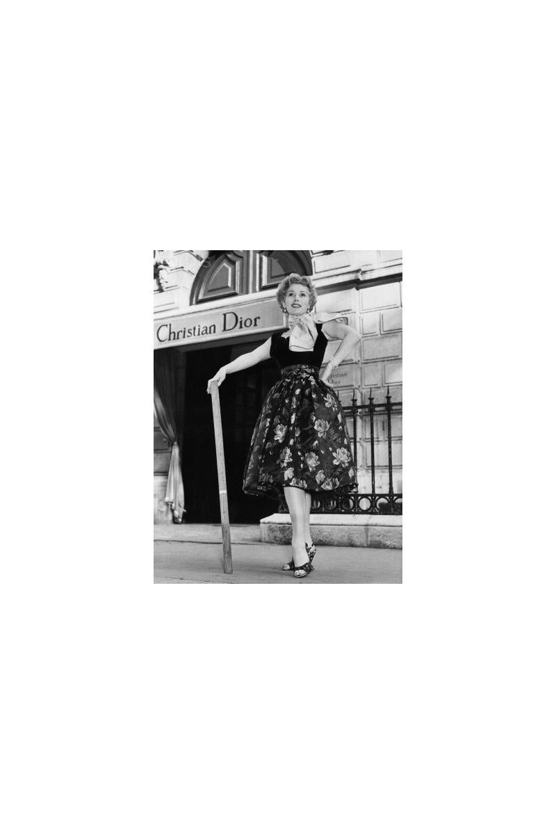 Christian Dior Demi Couture Puffrock mit Gürtel für den Abend, um 1953 7