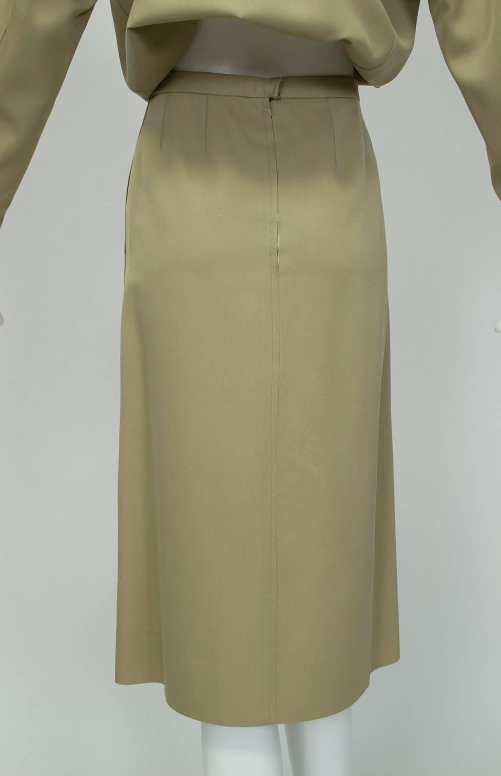 Women's Marc Bohan Christian Dior Demi-Couture Khaki Safari Suit, Paris - M, late 1960s