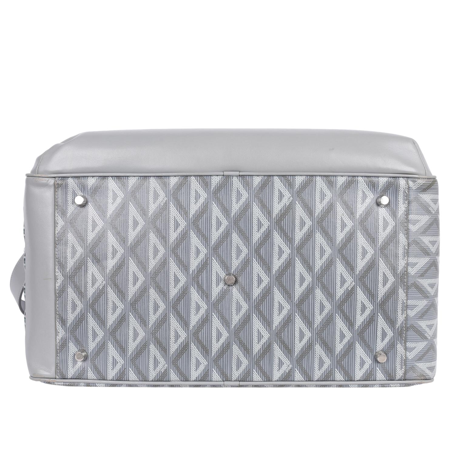Bolso para mascotas CHRISTIAN DIOR Diamond Canvas Calfskin Hit The Road Gris en venta 5