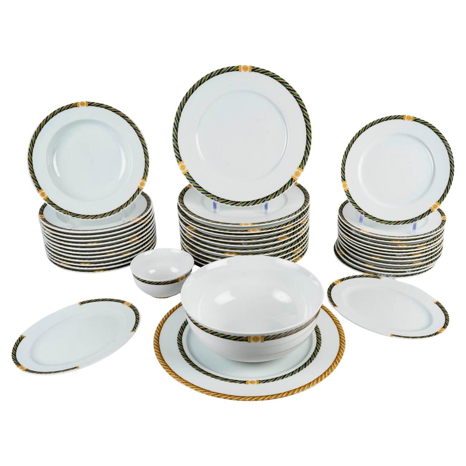 Christian Dior - Vajilla Torsadior Porcelana - 41 Piezas - 12 Personas