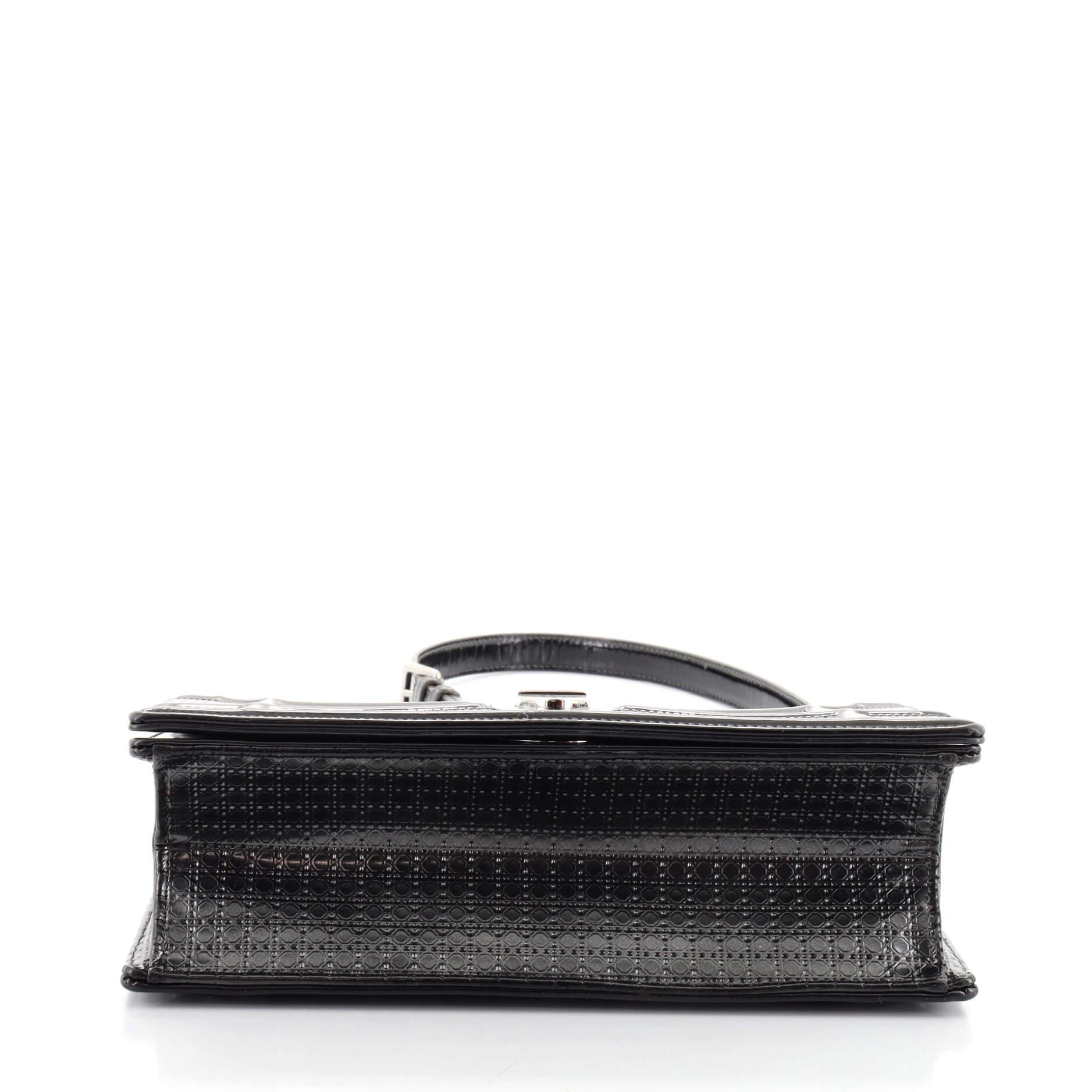 Christian Dior Diorama Flap Bag Cannage Embossed Calfskin Medium In Fair Condition In NY, NY