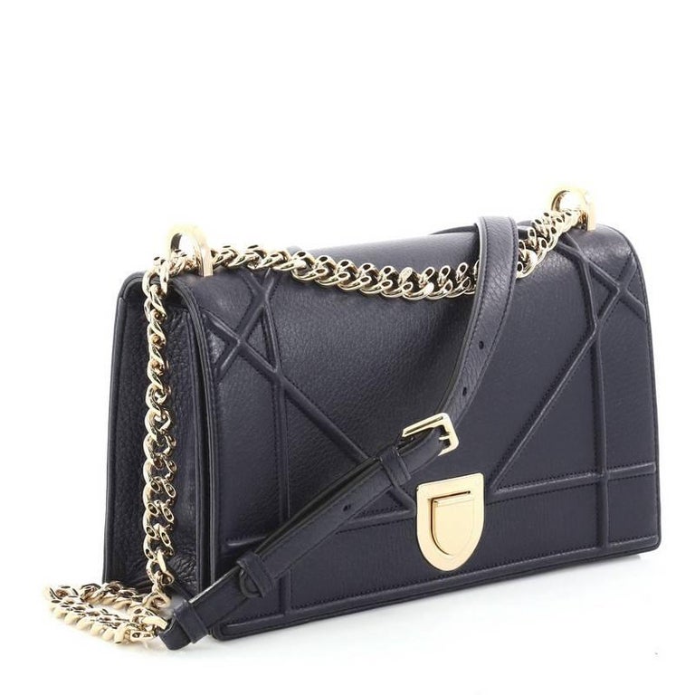 Dior Diorama Flap Bag Grained Calfskin Medium At 1stdibs Black Dior Diorama Flap Bag Grained Calfskin Medium For