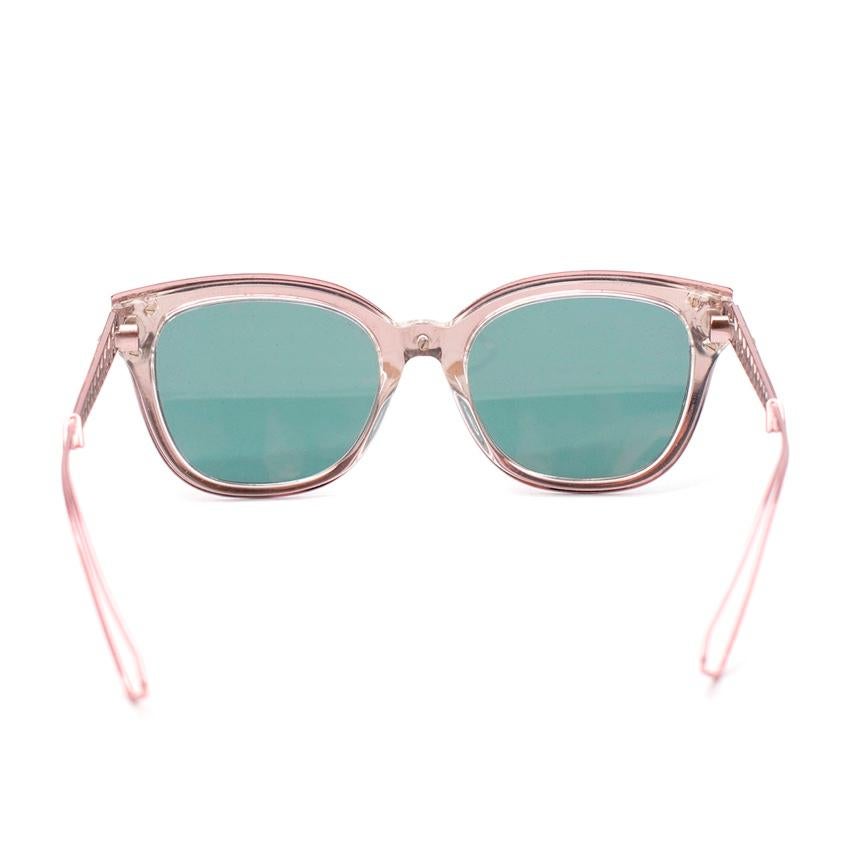 Christian Dior Diorama - Lunettes de soleil en métal de couleur or rose en vente 1
