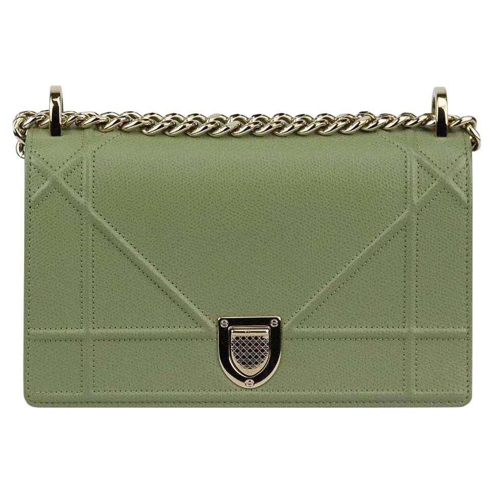 Christian Dior Diorama Small Leather Shoulder Bag For Sale