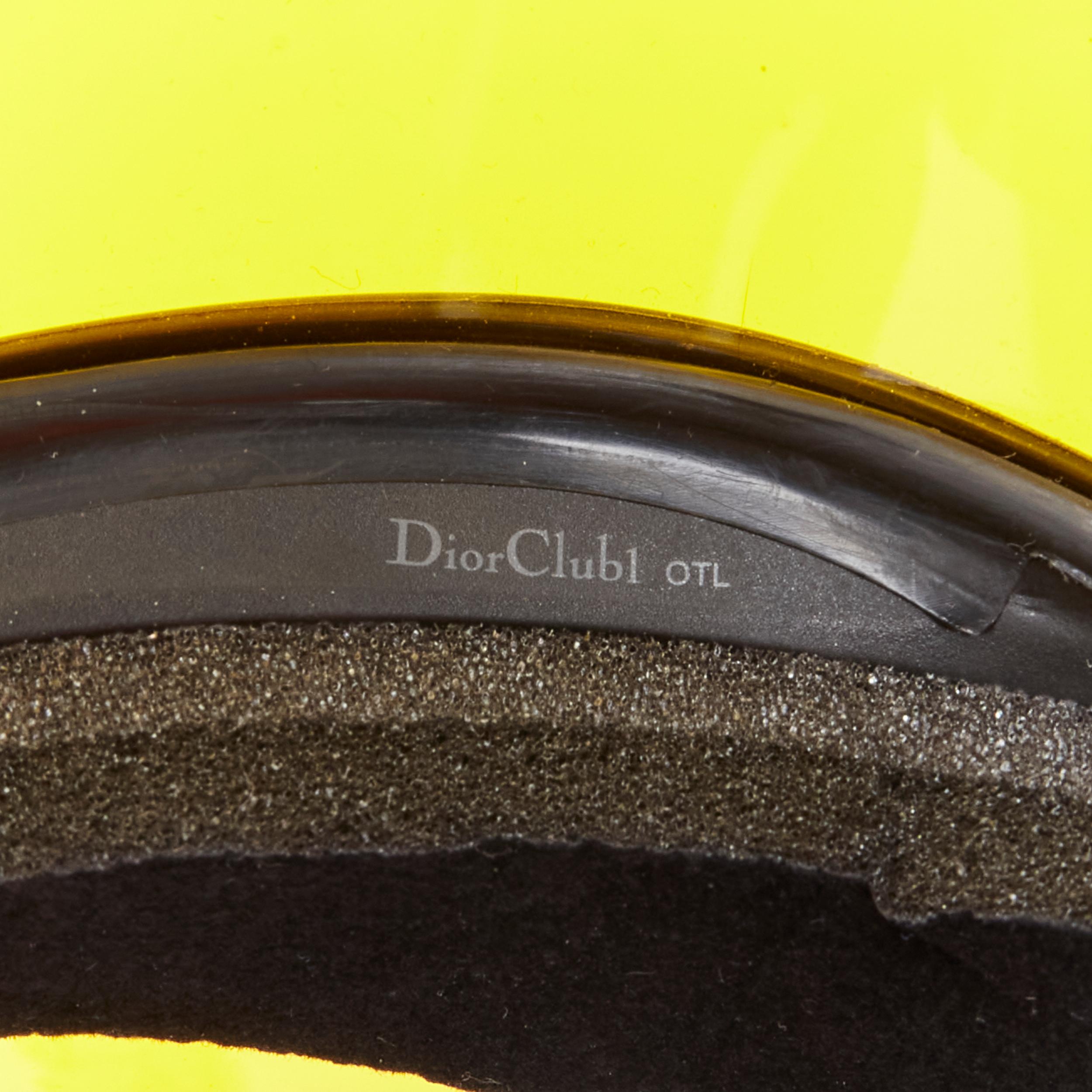 CHRISTIAN DIOR DiorClub1 Signatire yellow visor shield hat For Sale 1
