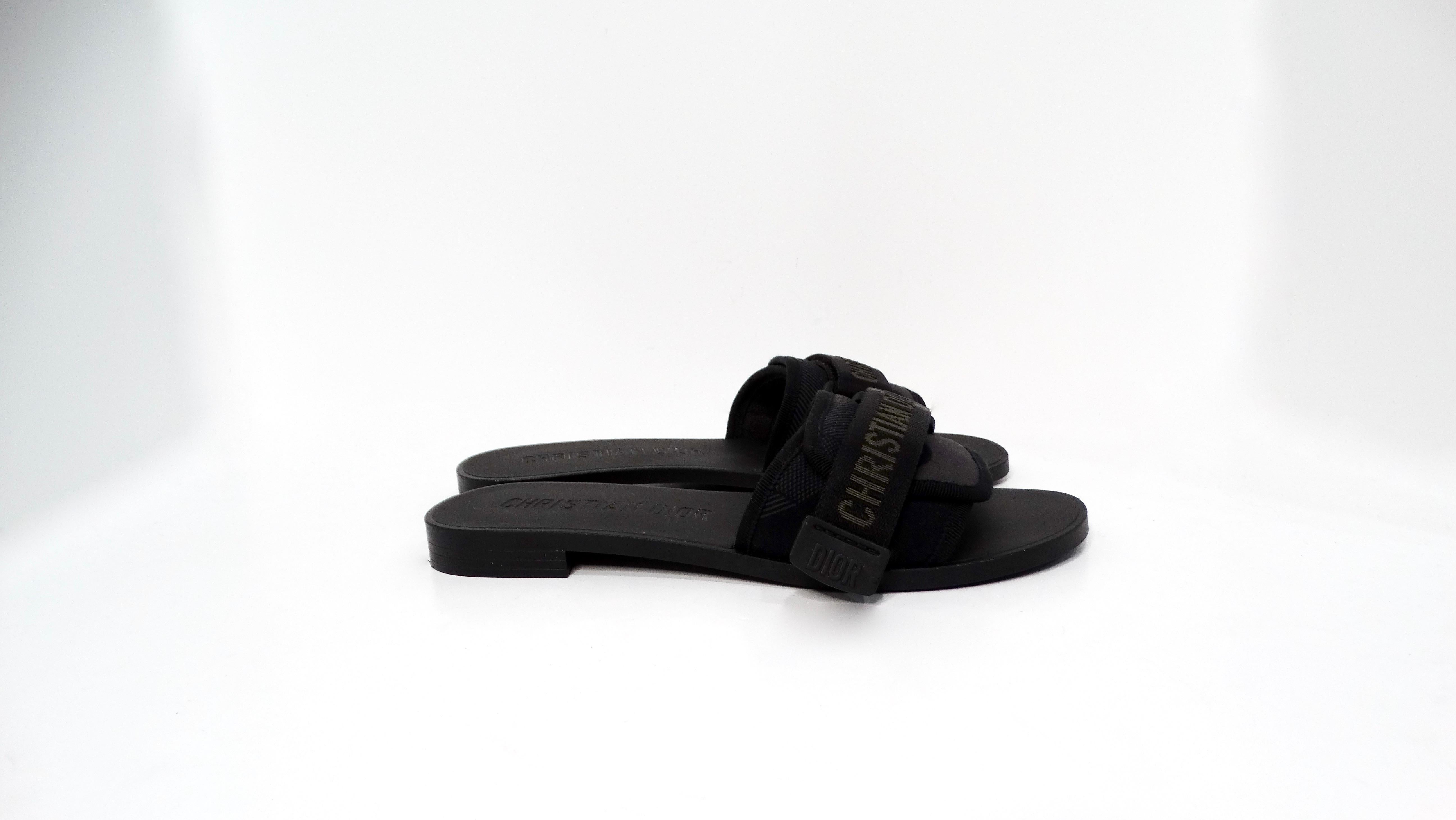 De las mujeres Christian Dior Dio(r)Evolution Sandalias negras con tira de velcro y ribete de grosgrain en venta