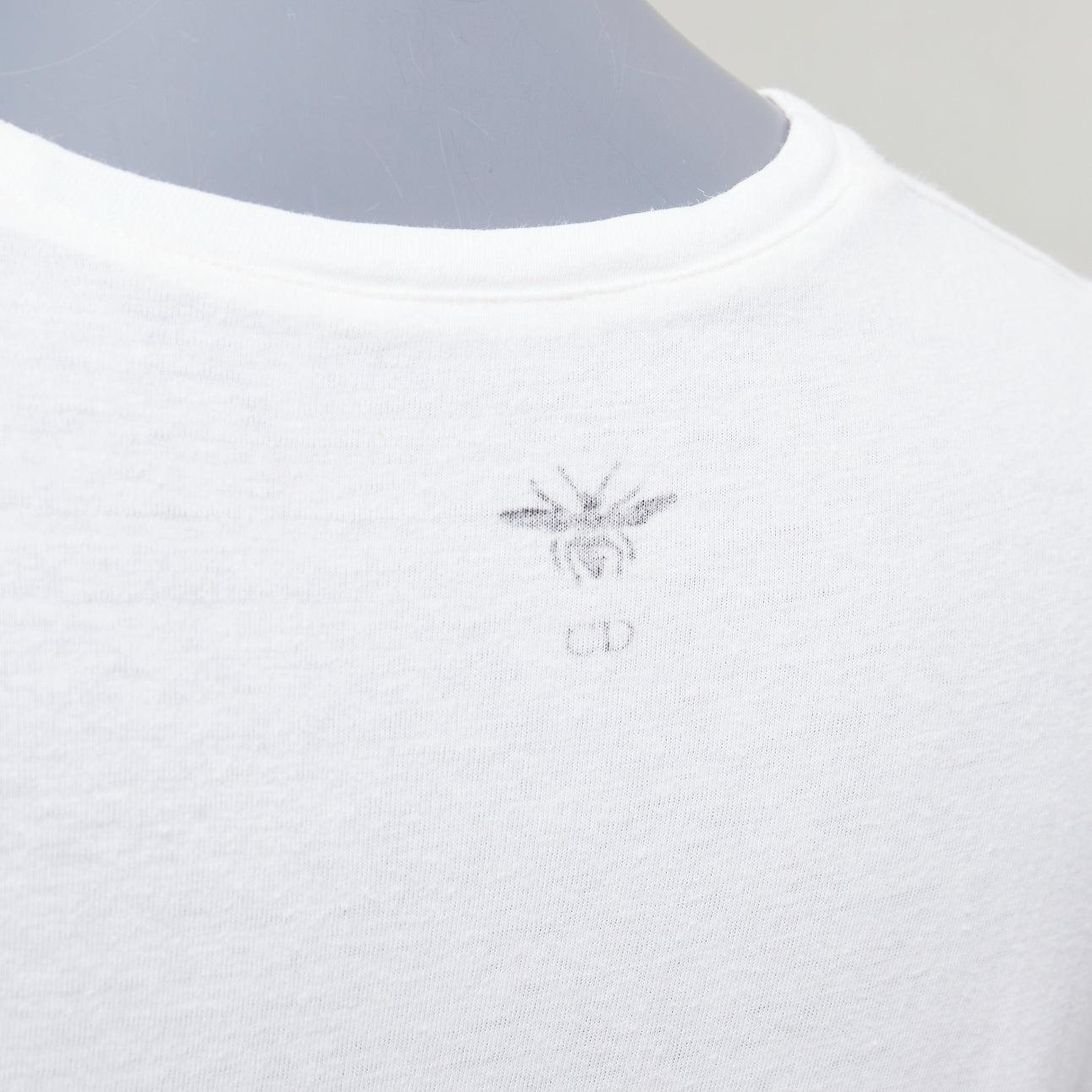 Christian Dior Dio(r)evolution crema, grigio, cotone e lino lavato, tshirt S. White
Riferimento: GEGG/A00177
Marchio: Dior
Stilista: MARIA GRAZIA CHIURI
Collection'S: Dio(r)evolution
Materiale: Cotone, lino
Colore: Crema, Grigio
Modello: Tinta