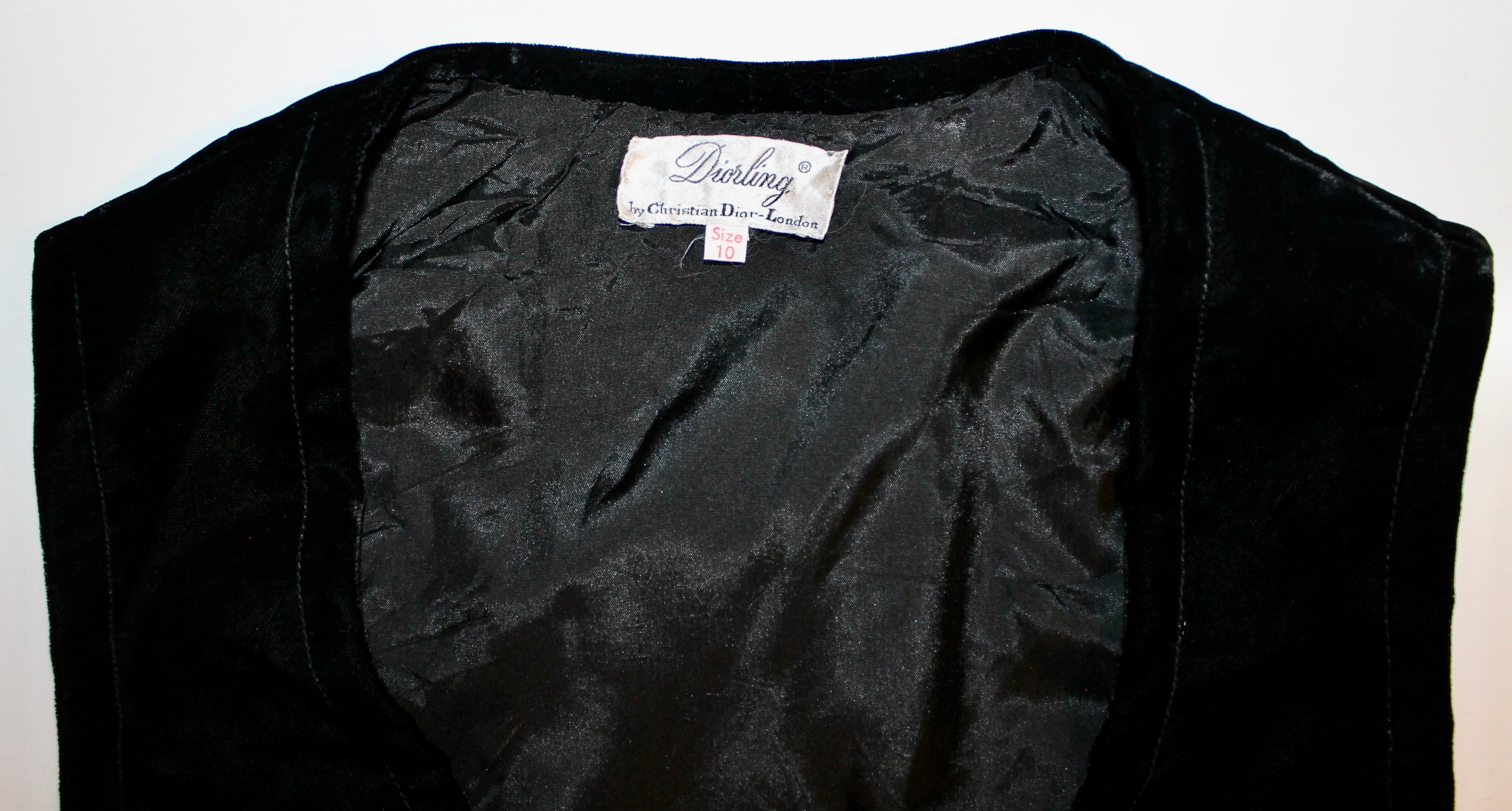 Chaleco de terciopelo negro 