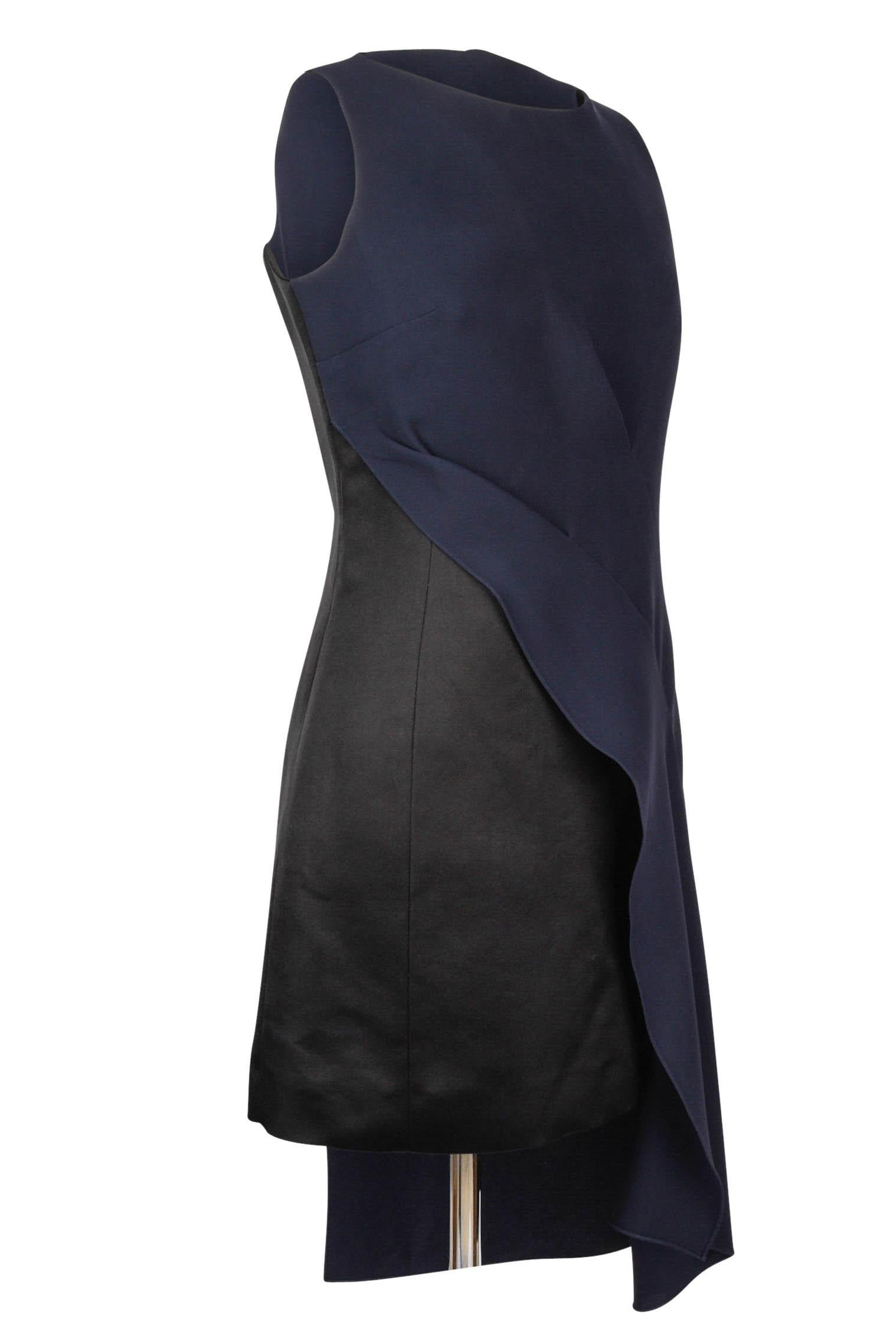 Christian Dior Dress Asymmetrical Black / Navy Evening fits 6  In Excellent Condition In Miami, FL