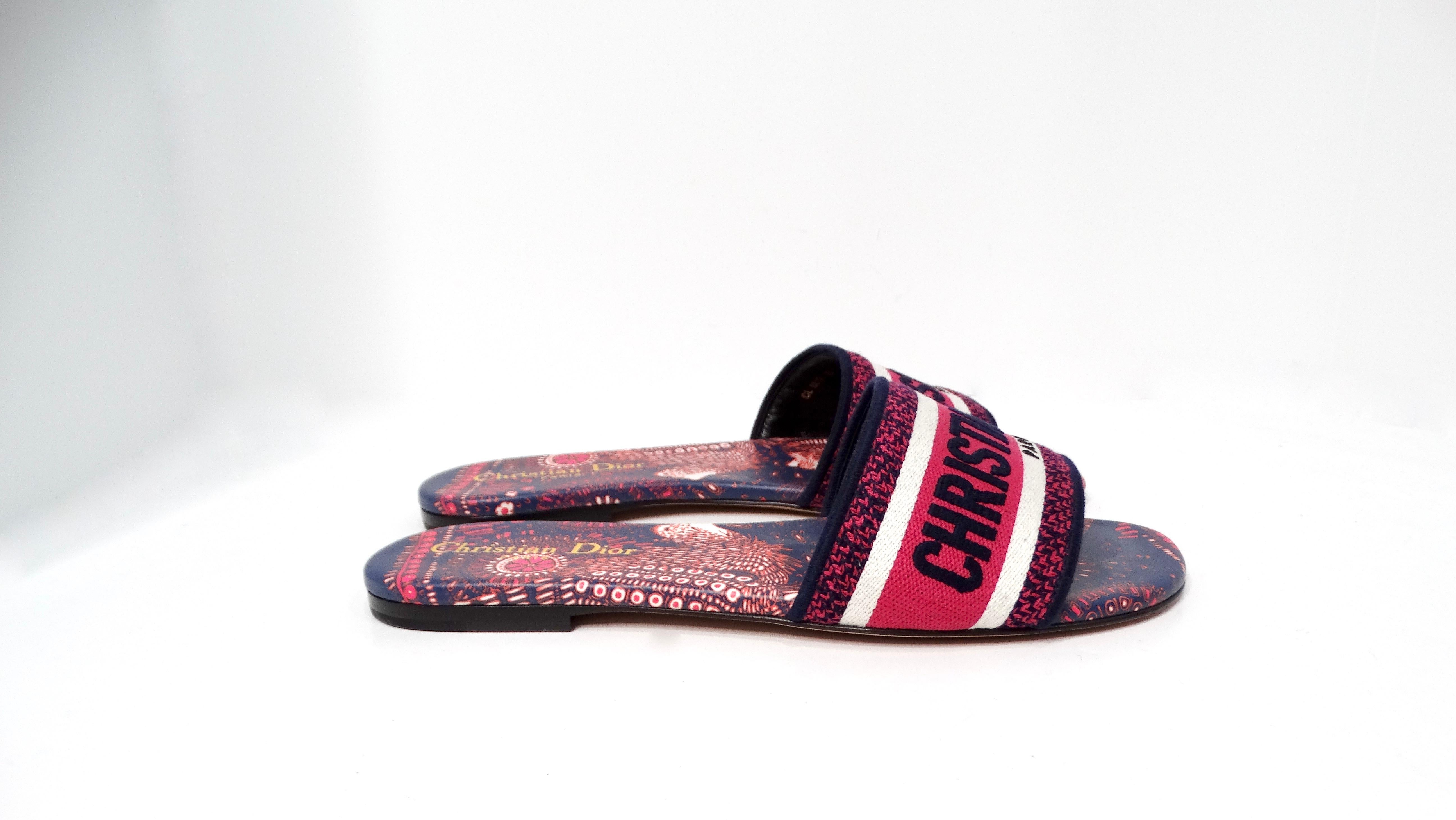 Christian Dior Slides en toile imprimée bleu marine et rose Unisexe en vente