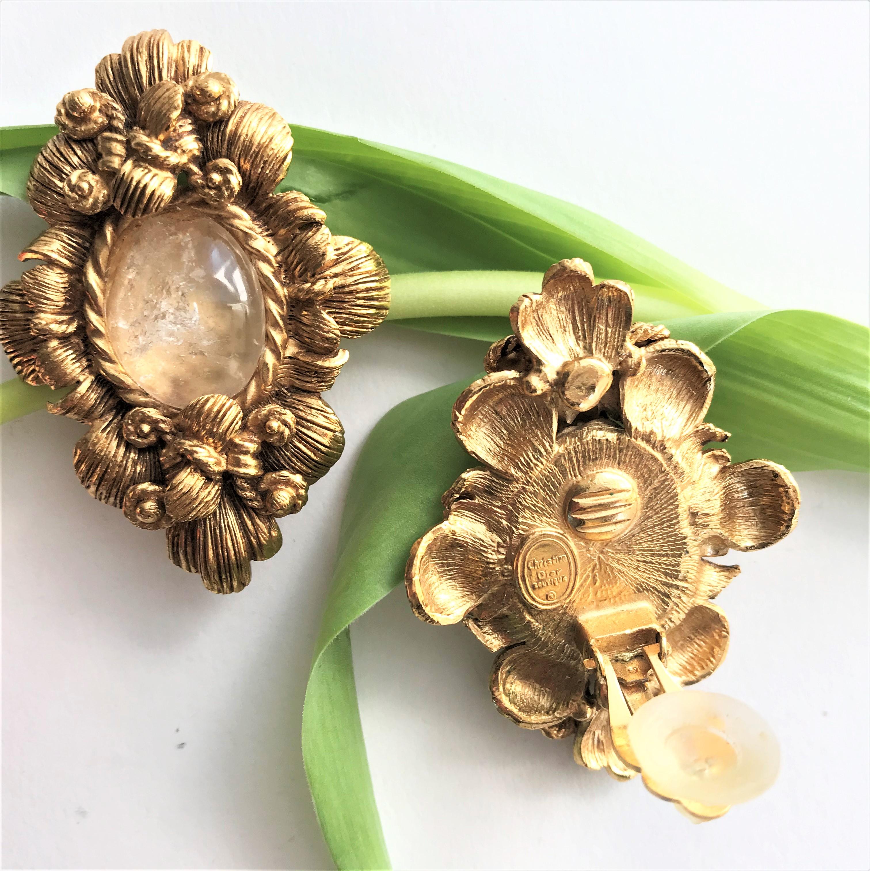 Women's CHRISTIAN DIOR ear clips gold plated 2000s For Sale