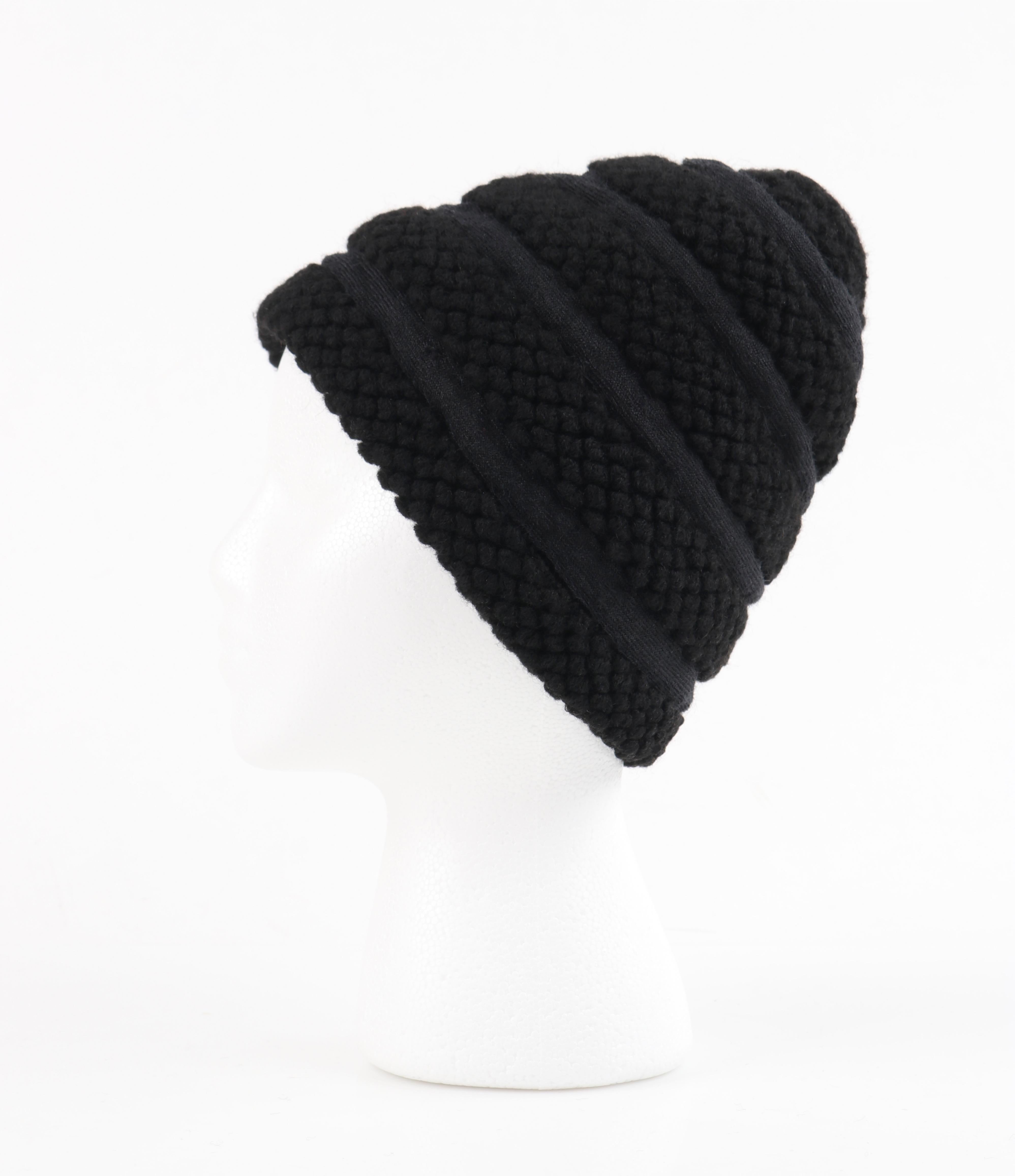 CHRISTIAN DIOR Early c.1960’s Couture Black Crochet Knit Layered Cap Hat  In Good Condition In Thiensville, WI