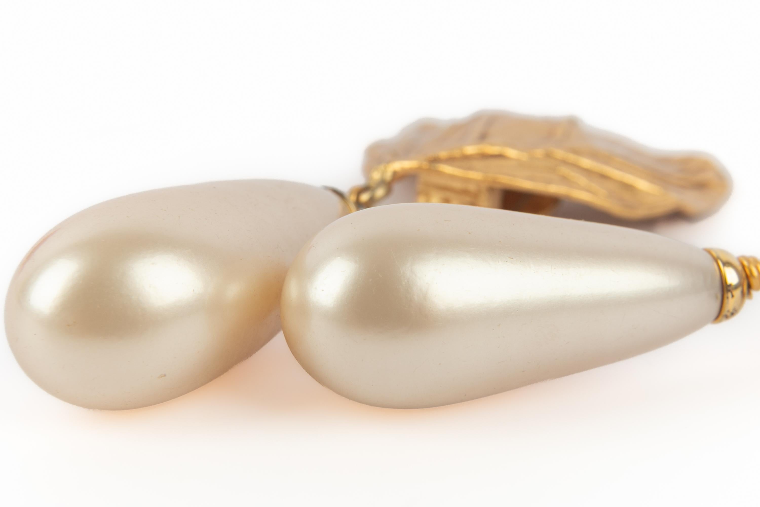 Boucles d'oreilles Christian Dior Haute Couture Eté 1993 en vente 1