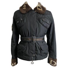 Christian Dior Umweltpelz-Herz-Winterjacke