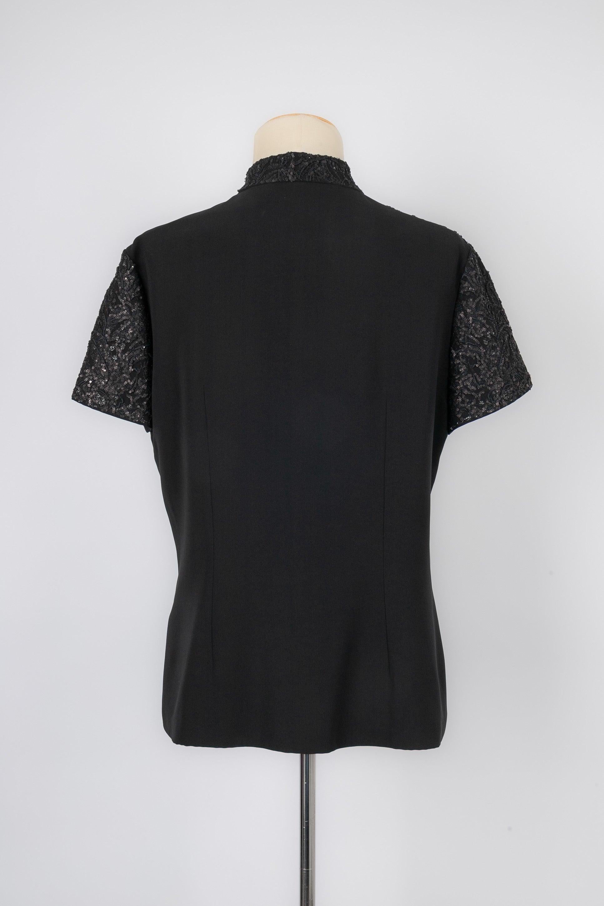 Christian Dior Embroidered Black Silk Top In Good Condition For Sale In SAINT-OUEN-SUR-SEINE, FR