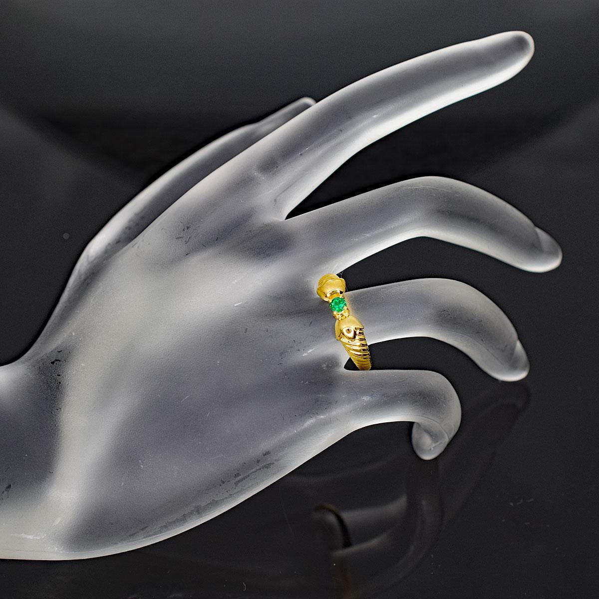 Christian Dior Emerald 18 Karat Yellow Gold Ring 5