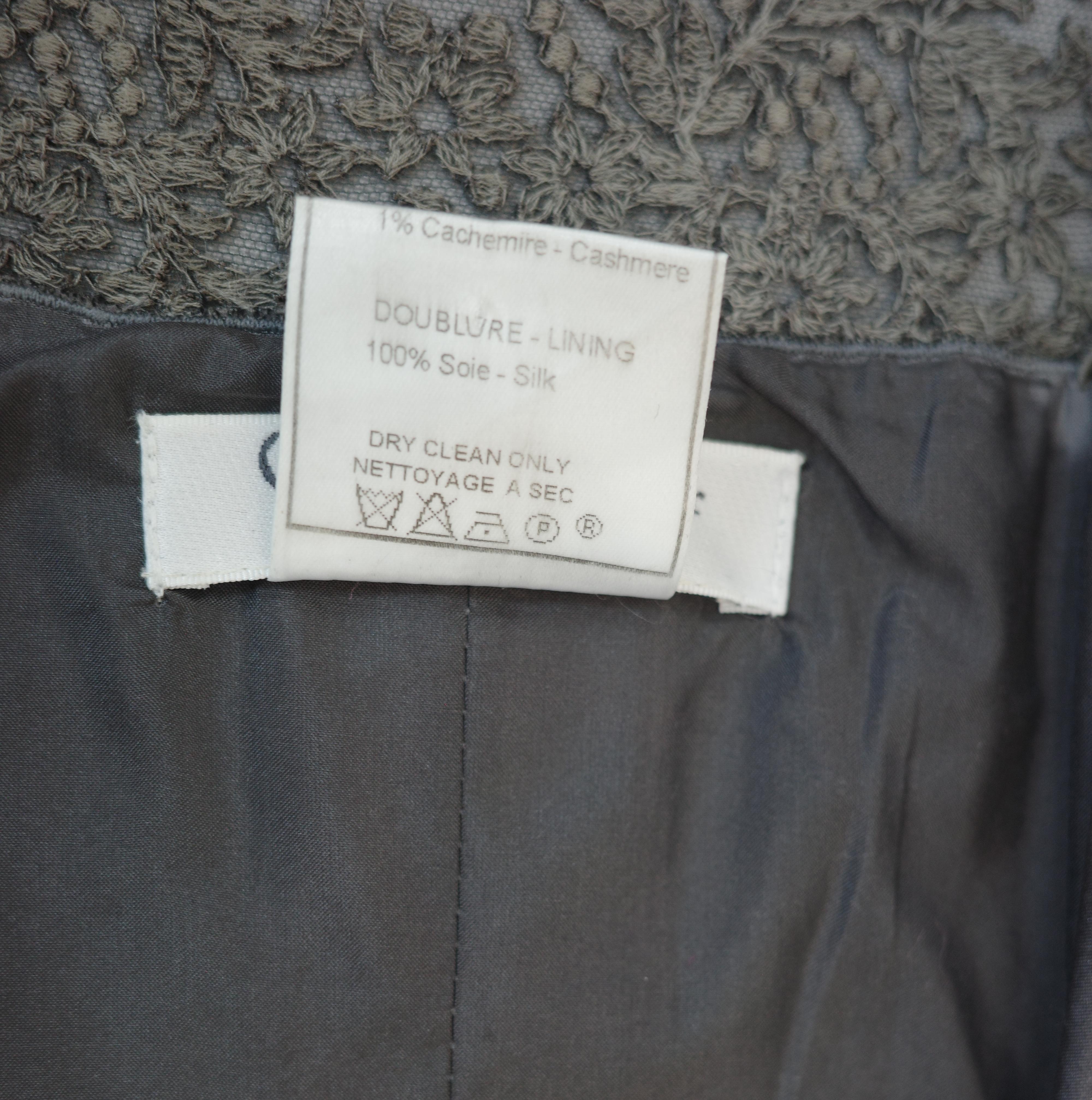 CHRISTIAN DIOR F/W 1997 Anthrazitfarbenes Perlen-Kropfband-Spitzenkleid im Angebot 8