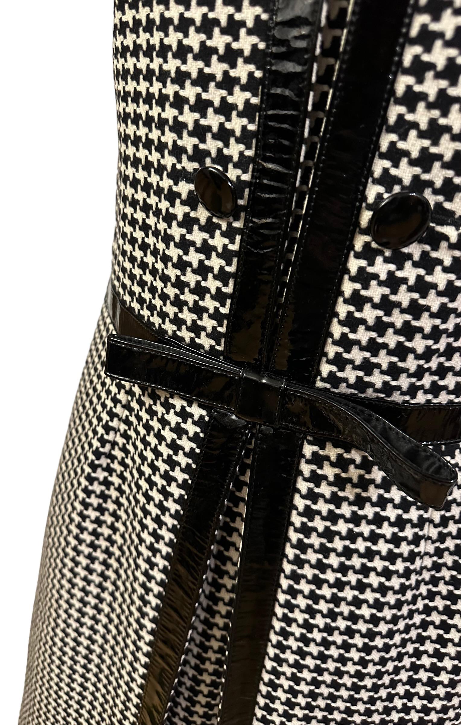 Christian Dior Fall 2008 Black and Off-white Houndstooth Dress by John Galliano In Good Condition For Sale In Geneva, CH