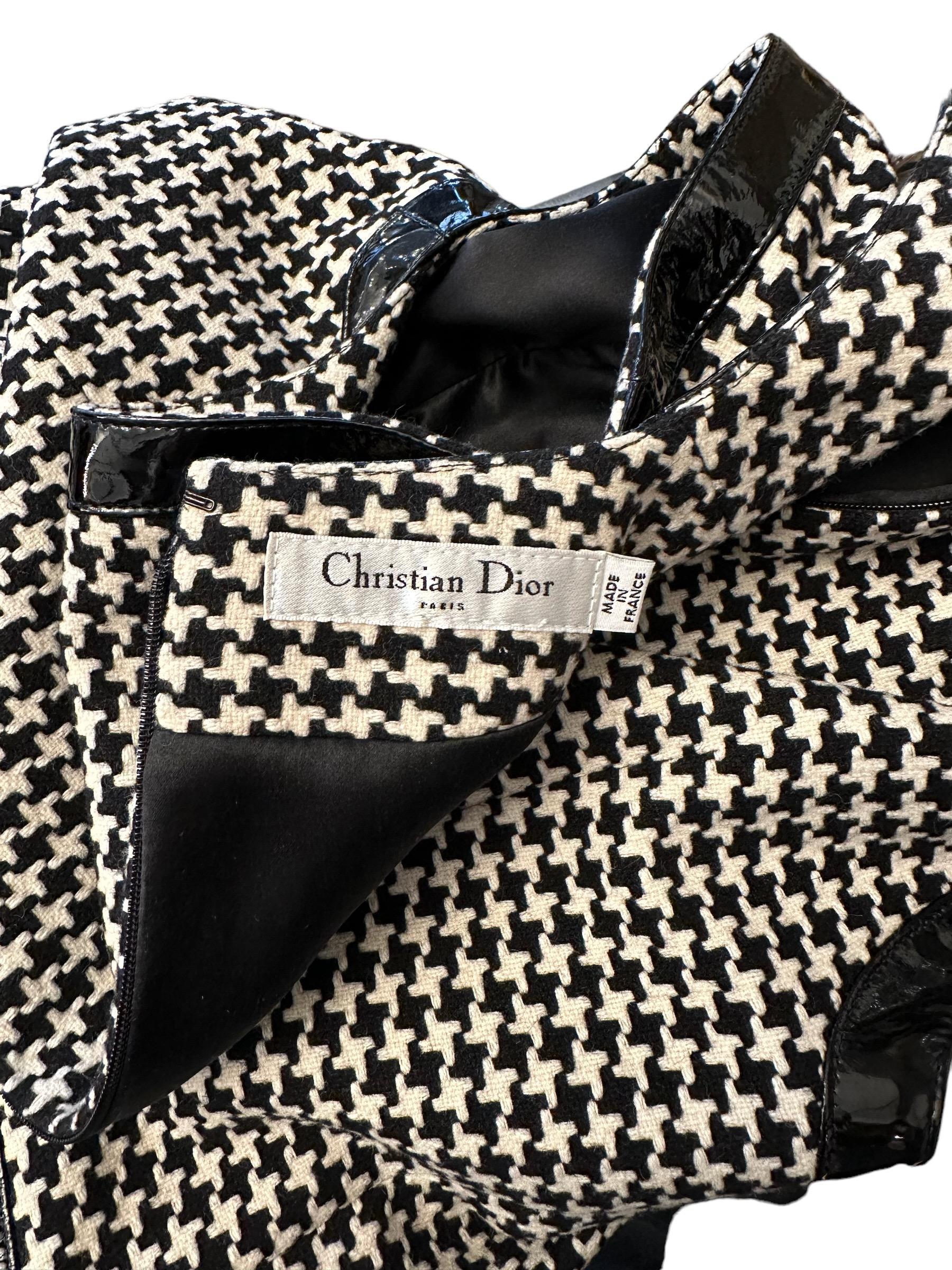 Christian Dior Fall 2008 Black and Off-white Houndstooth Dress by John Galliano For Sale 3