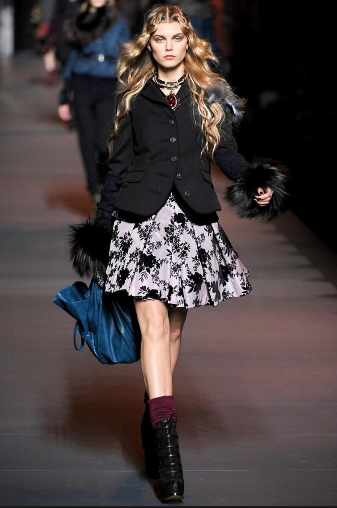 Christian Dior Fall 2010  Galliano's Final Collection Devore Velvet Ball Skirt.
Deep pleats with padded hips, so beautiful.
This was from Galliano's final collection, presented the day of his firing from the firm.
 Sz 40
 Waist 28