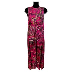 Christian Dior Autunno 2023 Tuta in seta rosa Toile de Jouy
