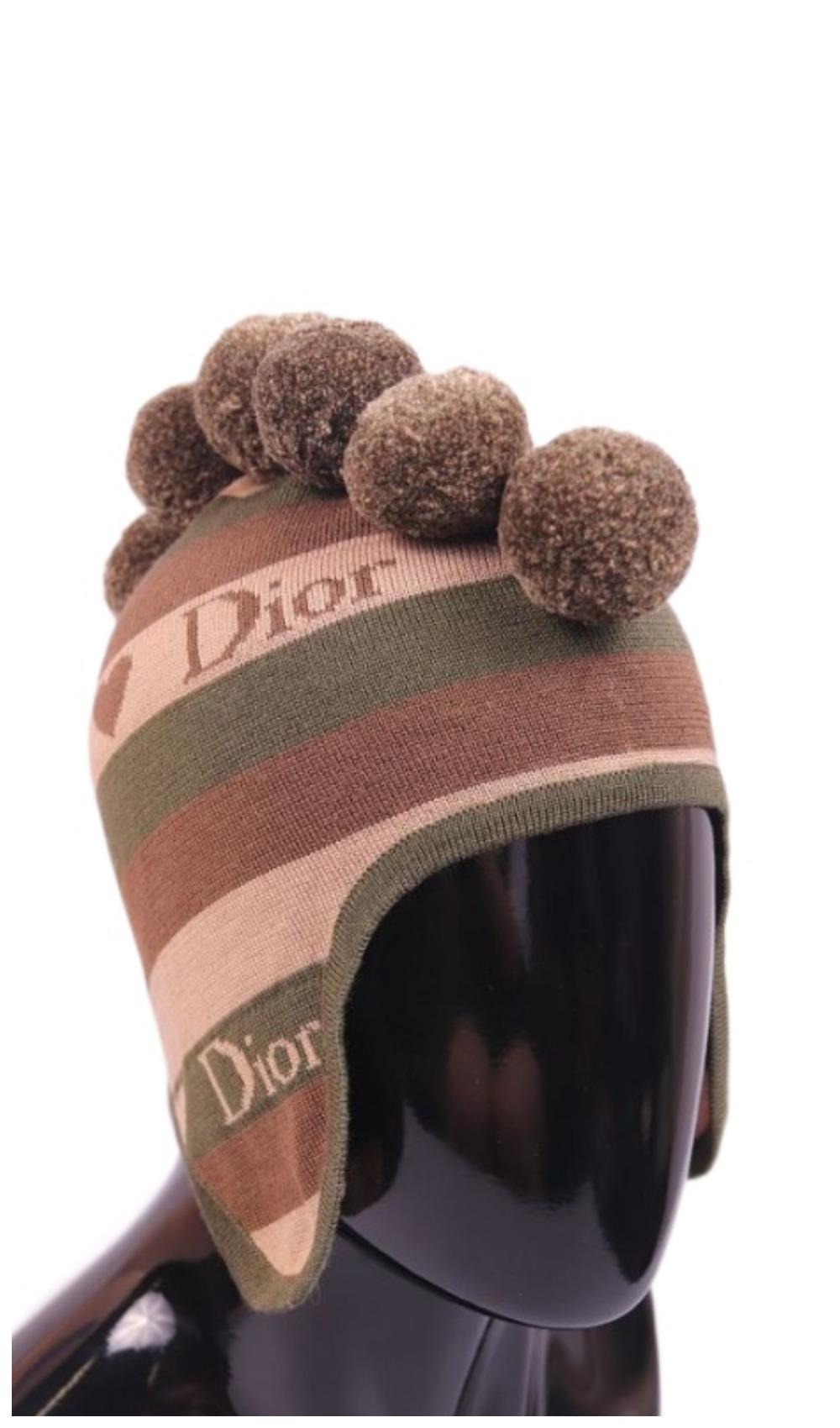 CHRISTIAN DIOR Gorro Mohawk de Punto Pom Pom Otoño Invierno 2002 Marrón en venta