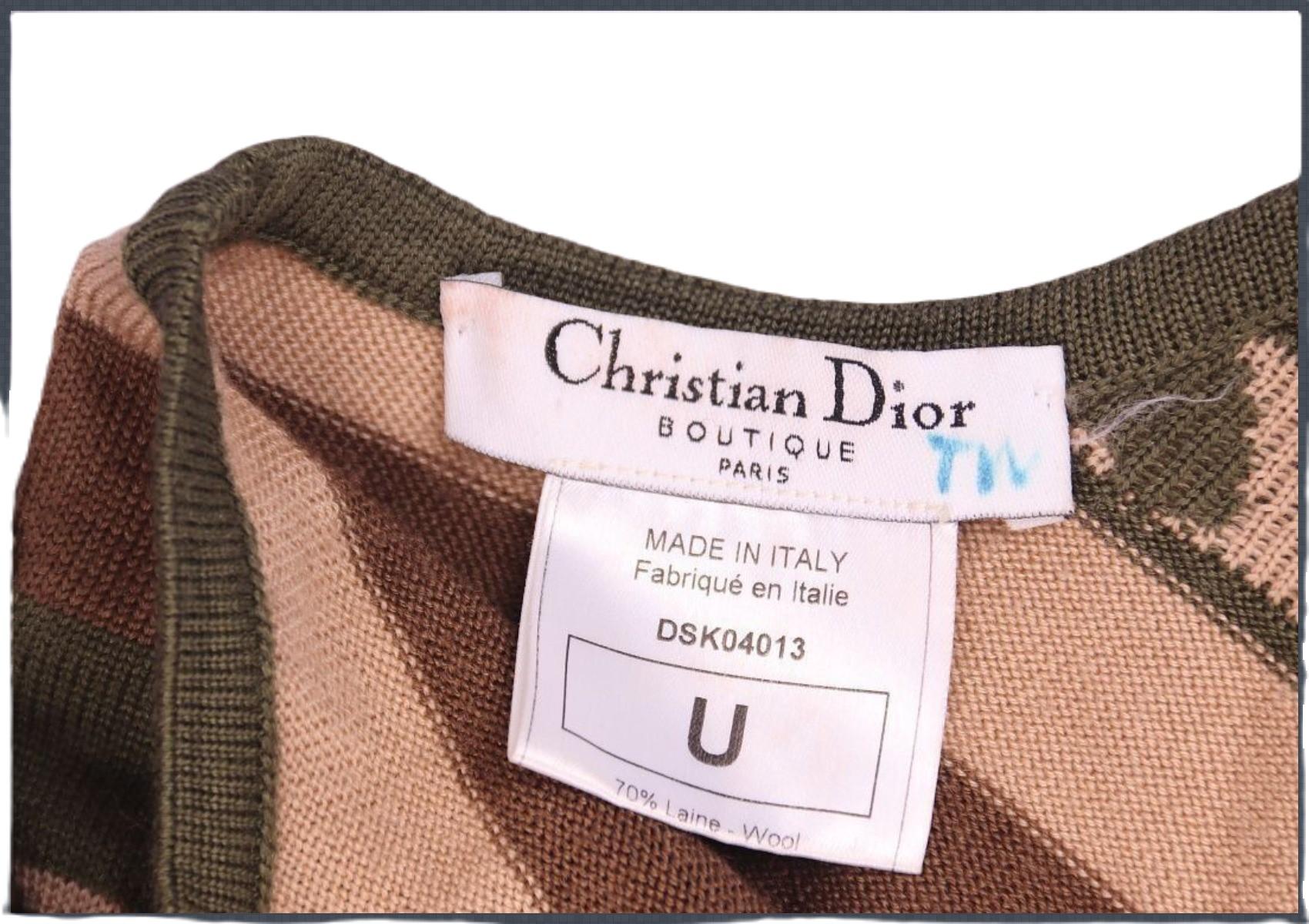 CHRISTIAN DIOR Gorro Mohawk de Punto Pom Pom Otoño Invierno 2002 en venta 4