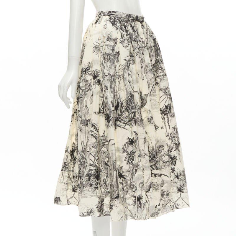 Beige CHRISTIAN DIOR Fantaisie beige illustration print cotton midi skirt FR34 XS For Sale