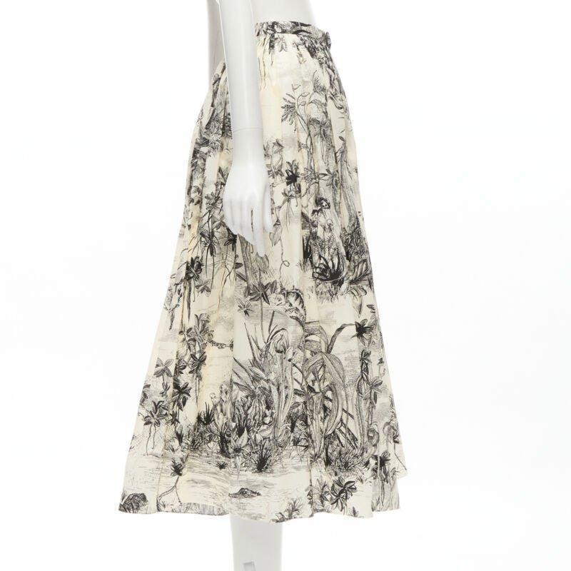 CHRISTIAN DIOR Fantaisie beige illustration print cotton midi skirt FR34 XS In Excellent Condition For Sale In Hong Kong, NT