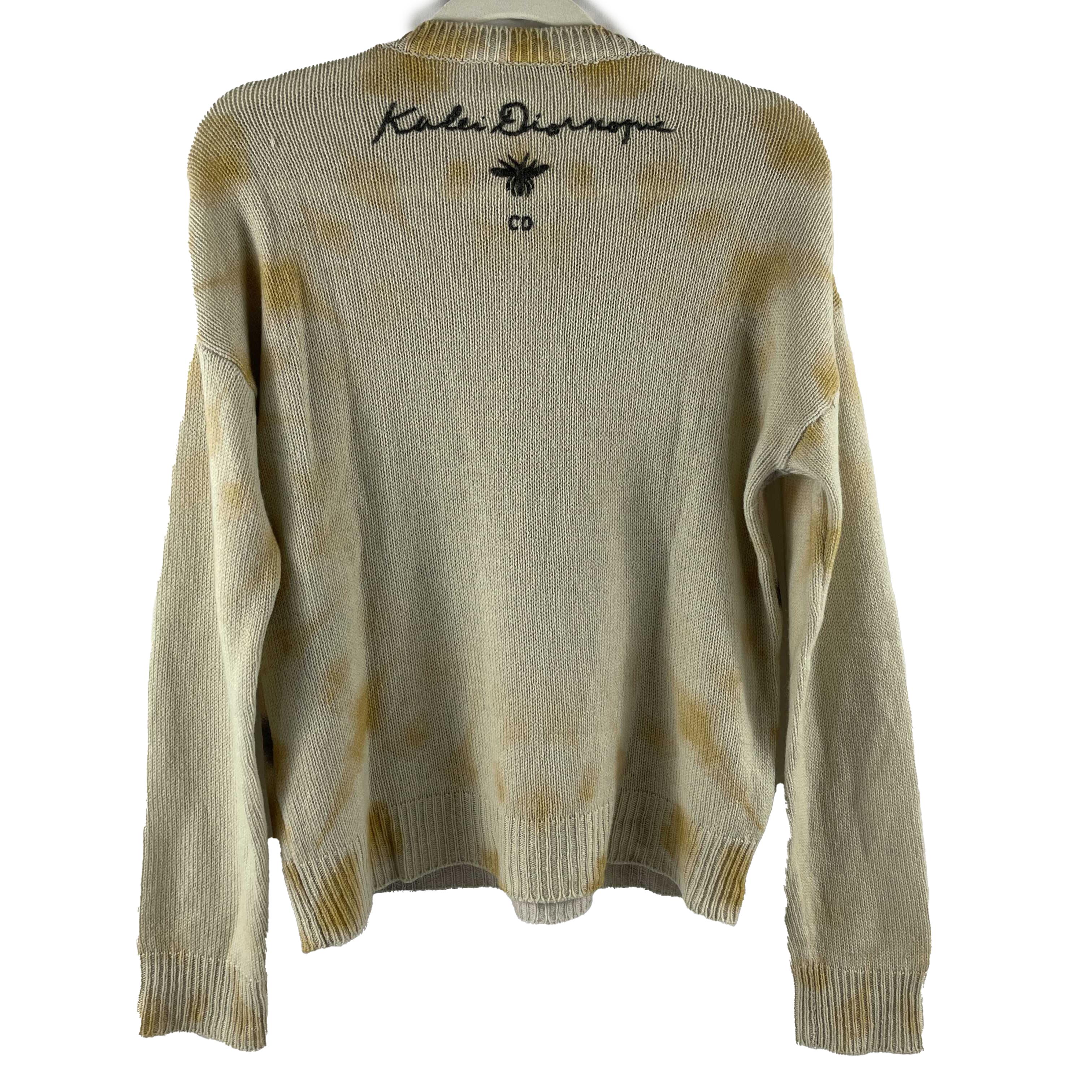 Christian Dior - Fantaisie Kalei Diorscopic Cashmere Sweater Top - 2 

Description

The Christian Dior long sleeve sweater is from the Summer 2019 Collection.
It is crafted with cashmere and contains a crew neck style collar.
It features a